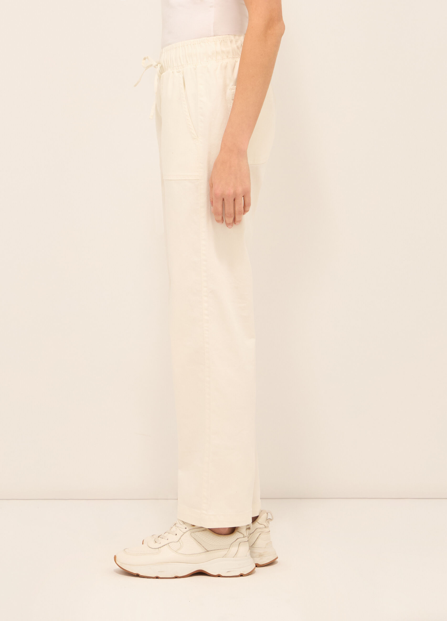Pantaloni in stretch denim di misto cotone donna_2