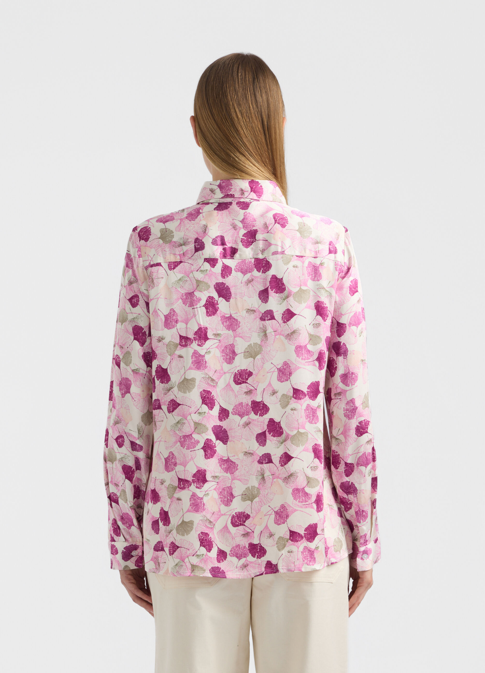 Camicia Fit Regular con colletto alla francese in raso di pura viscosa donna_2