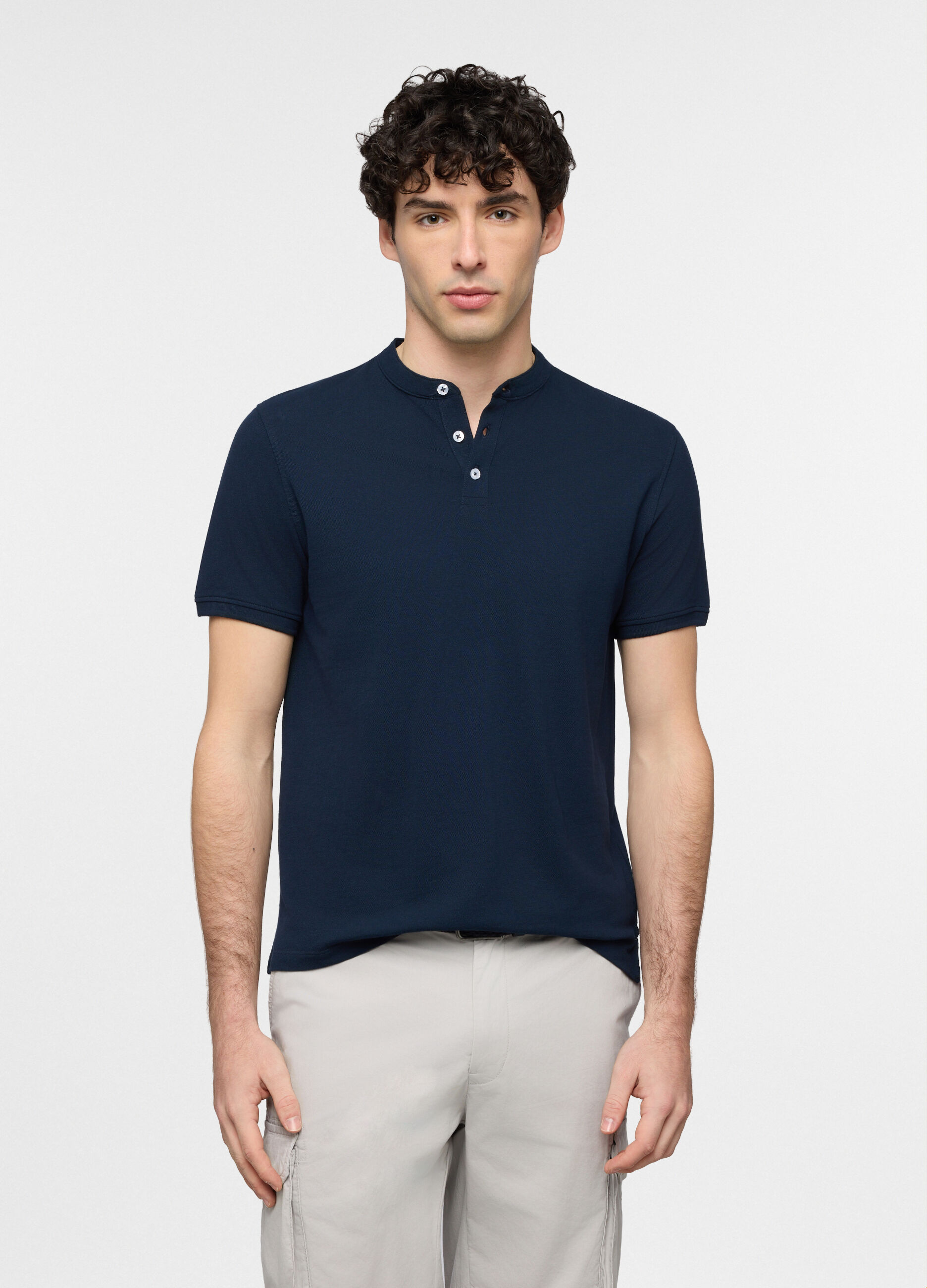 Polo a maniche corte con collo coreano uomo_0