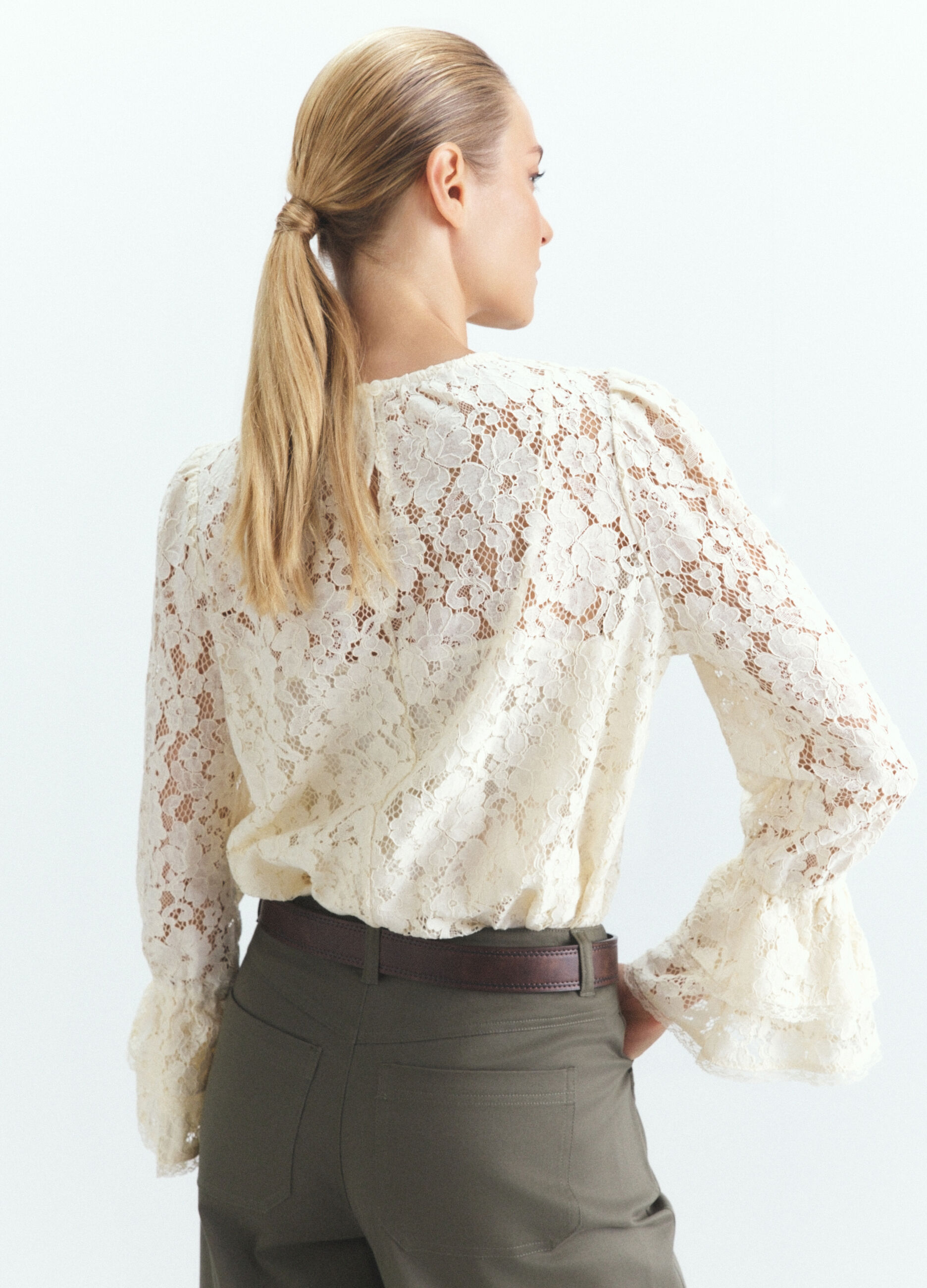 Blusa Fit Regular in pizzo misto cotone donna_2