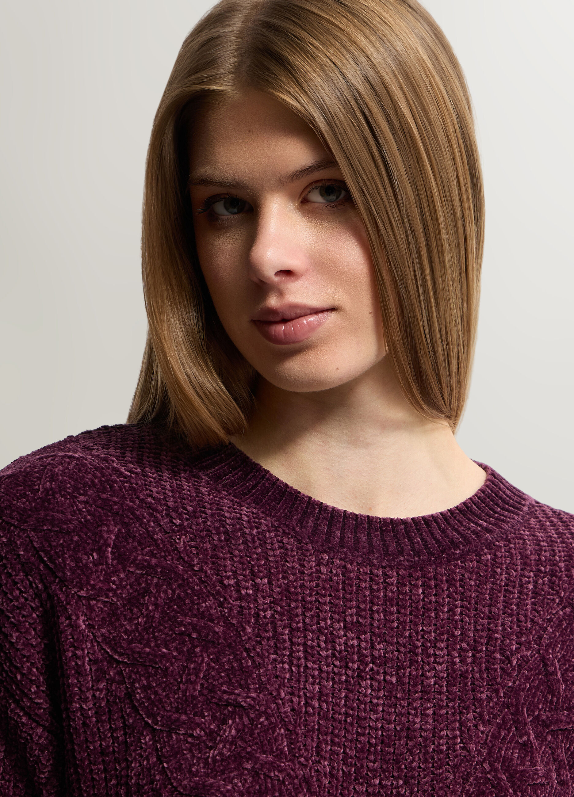 Maglione girocollo operato donna_2