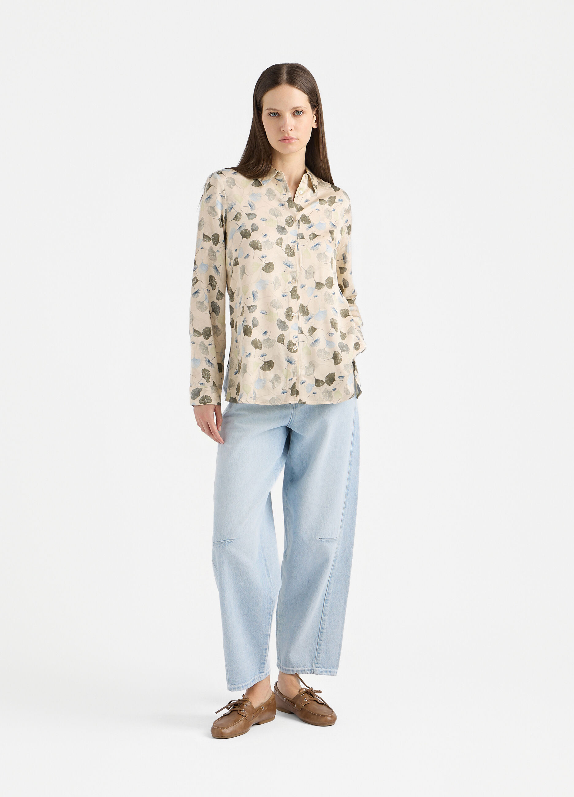 Camicia Fit Regular con colletto alla francese in raso di pura viscosa donna_0