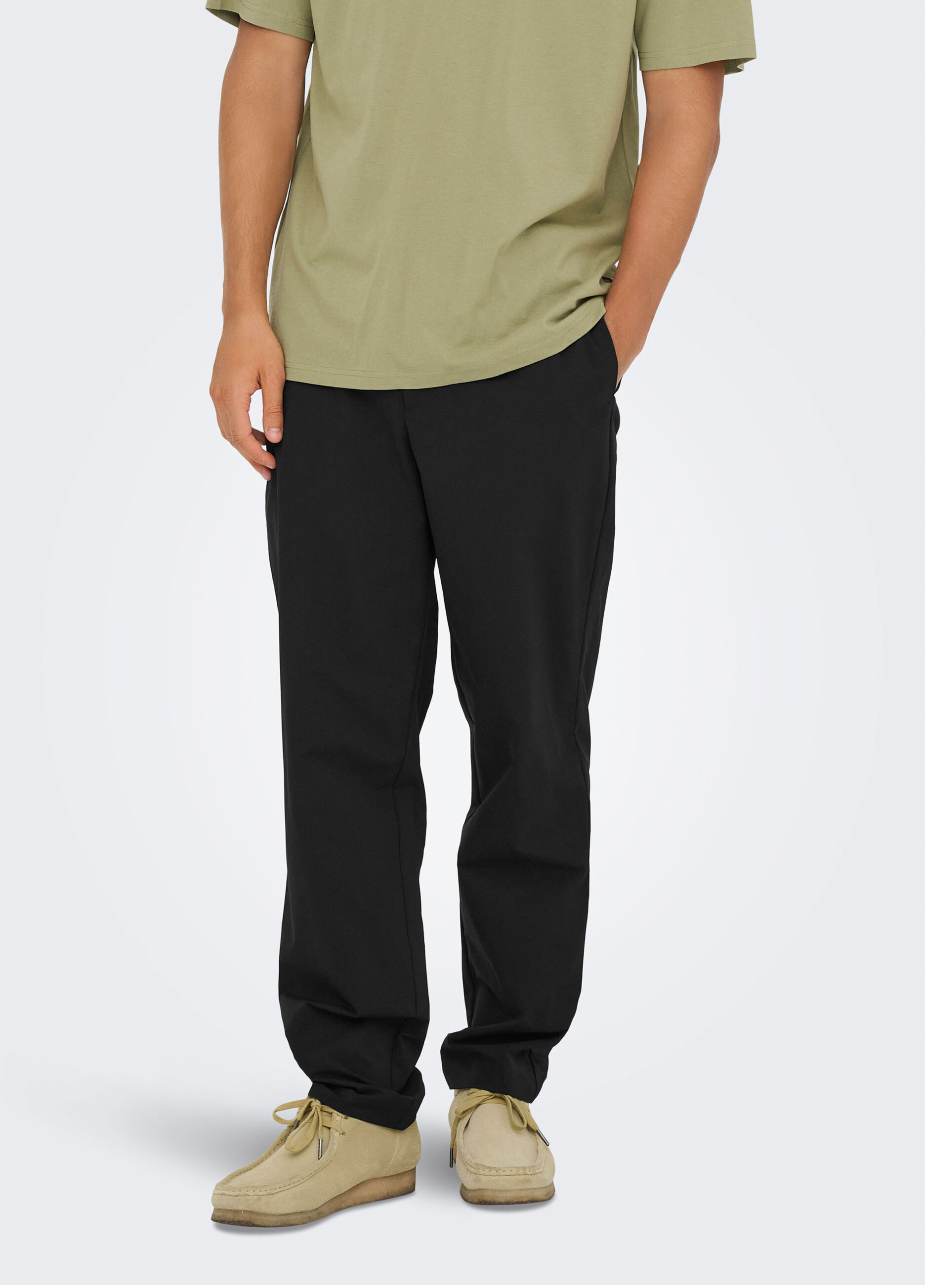 Pantaloni tapered fit_1