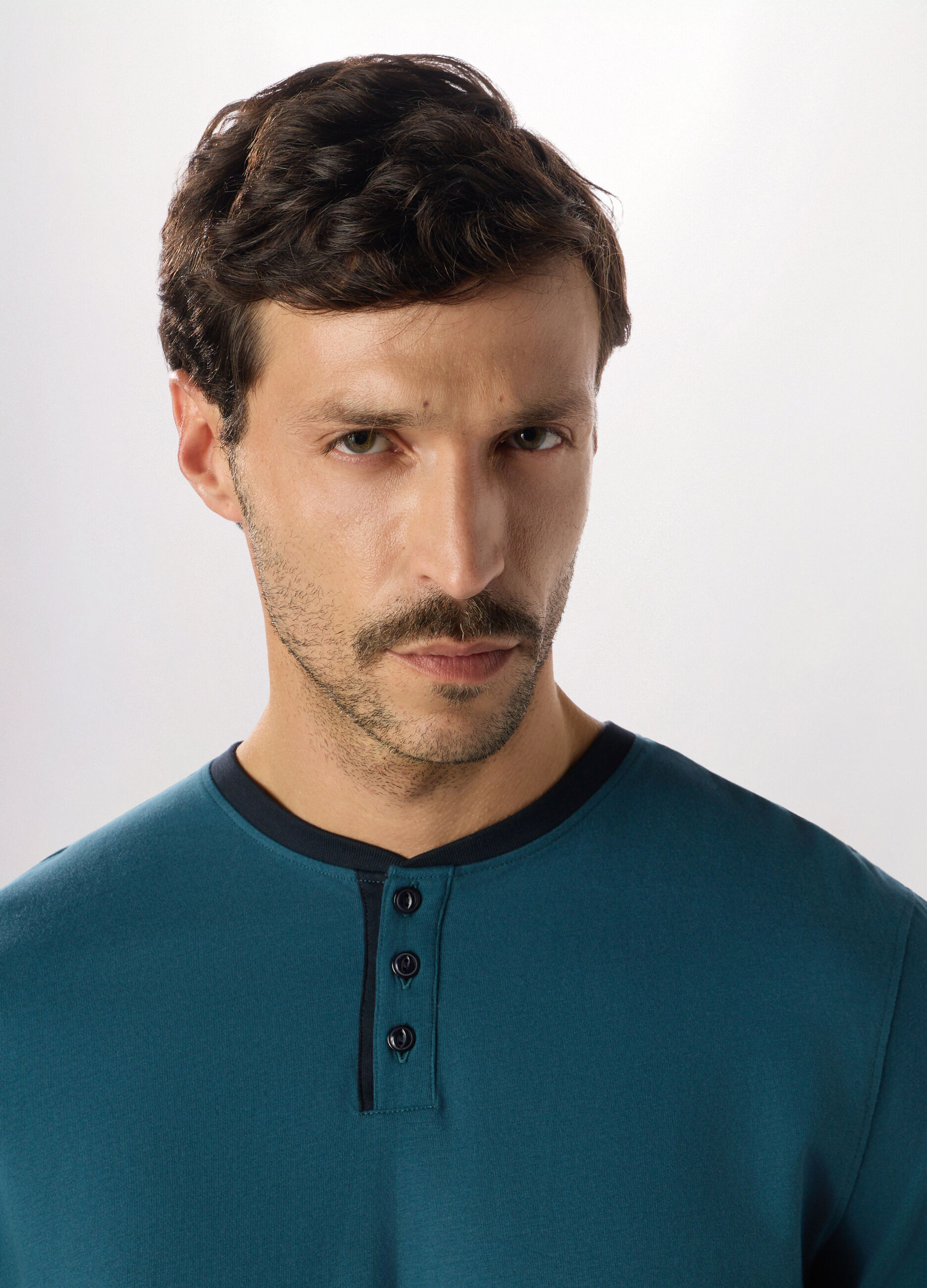 Maglietta intima girocollo in puro cotone uomo_2