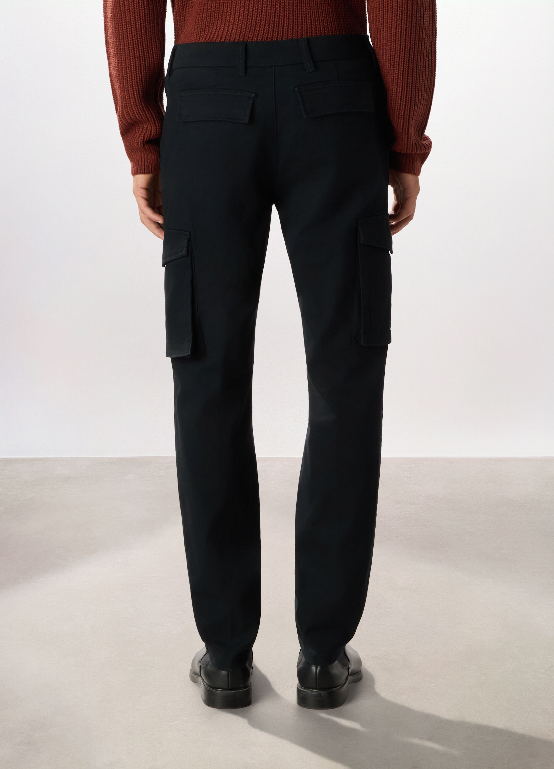 Pantalone cargo slim fit in cotone stretch_1