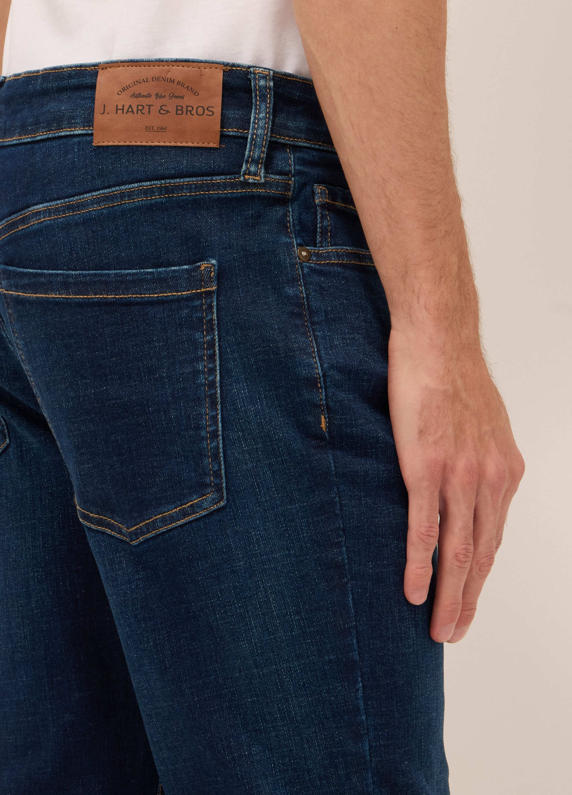 Jeans 5 tasche regular in denim di cotone stretch uomo_2