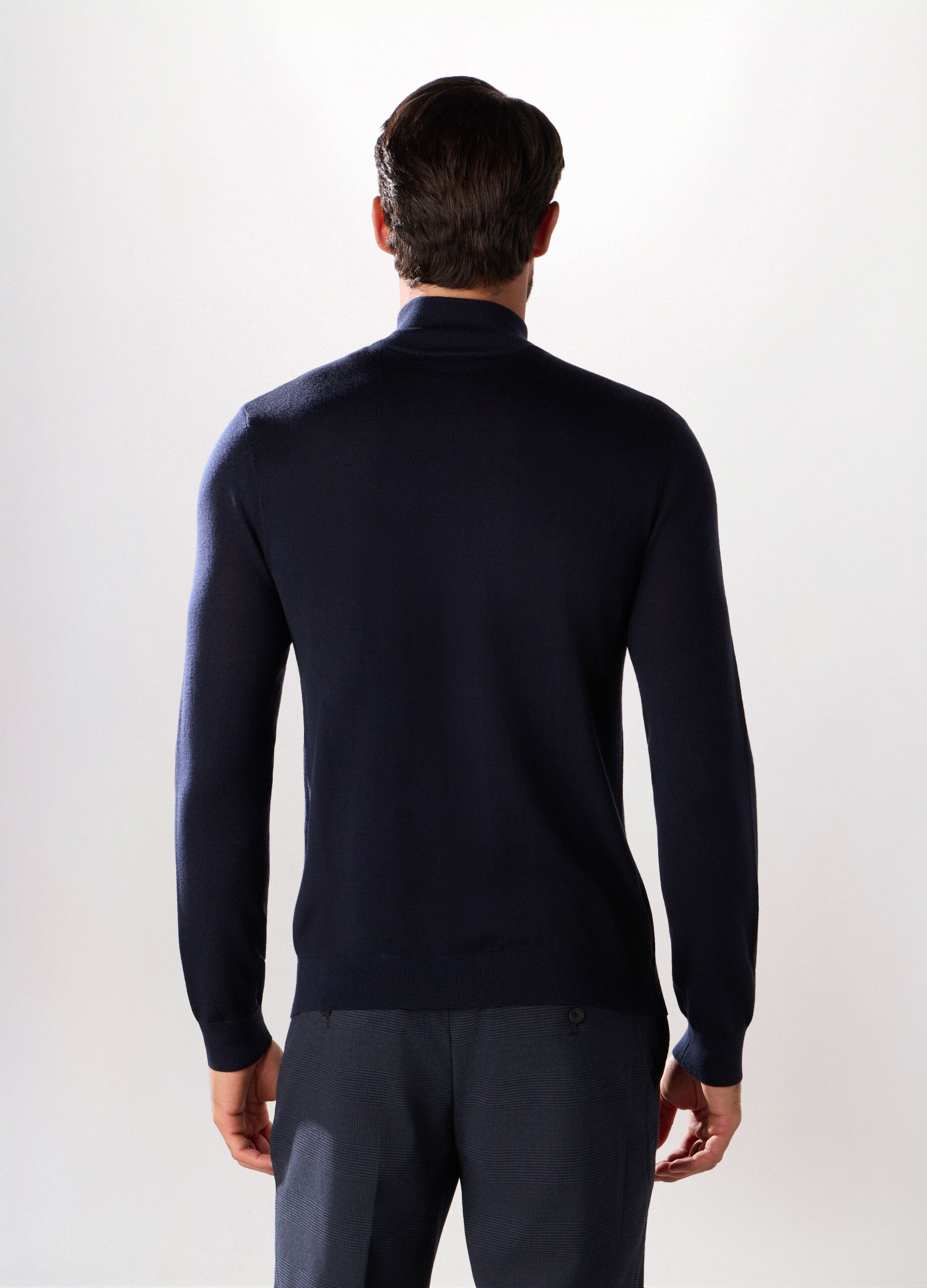 Maglione lupetto in lana merino uomo_1