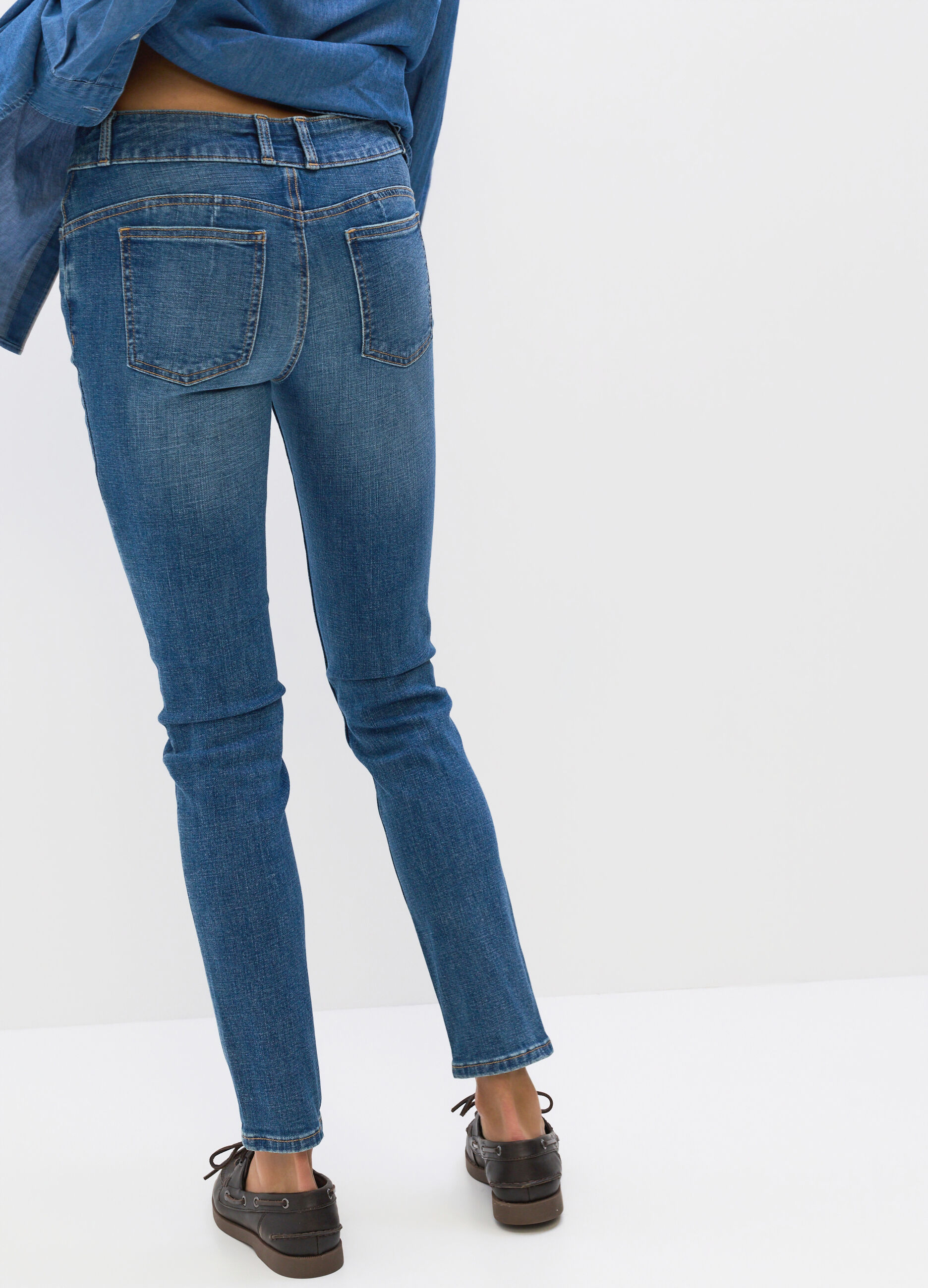 Pantaloni Push Up Fit in denim stretch misto cotone donna_1