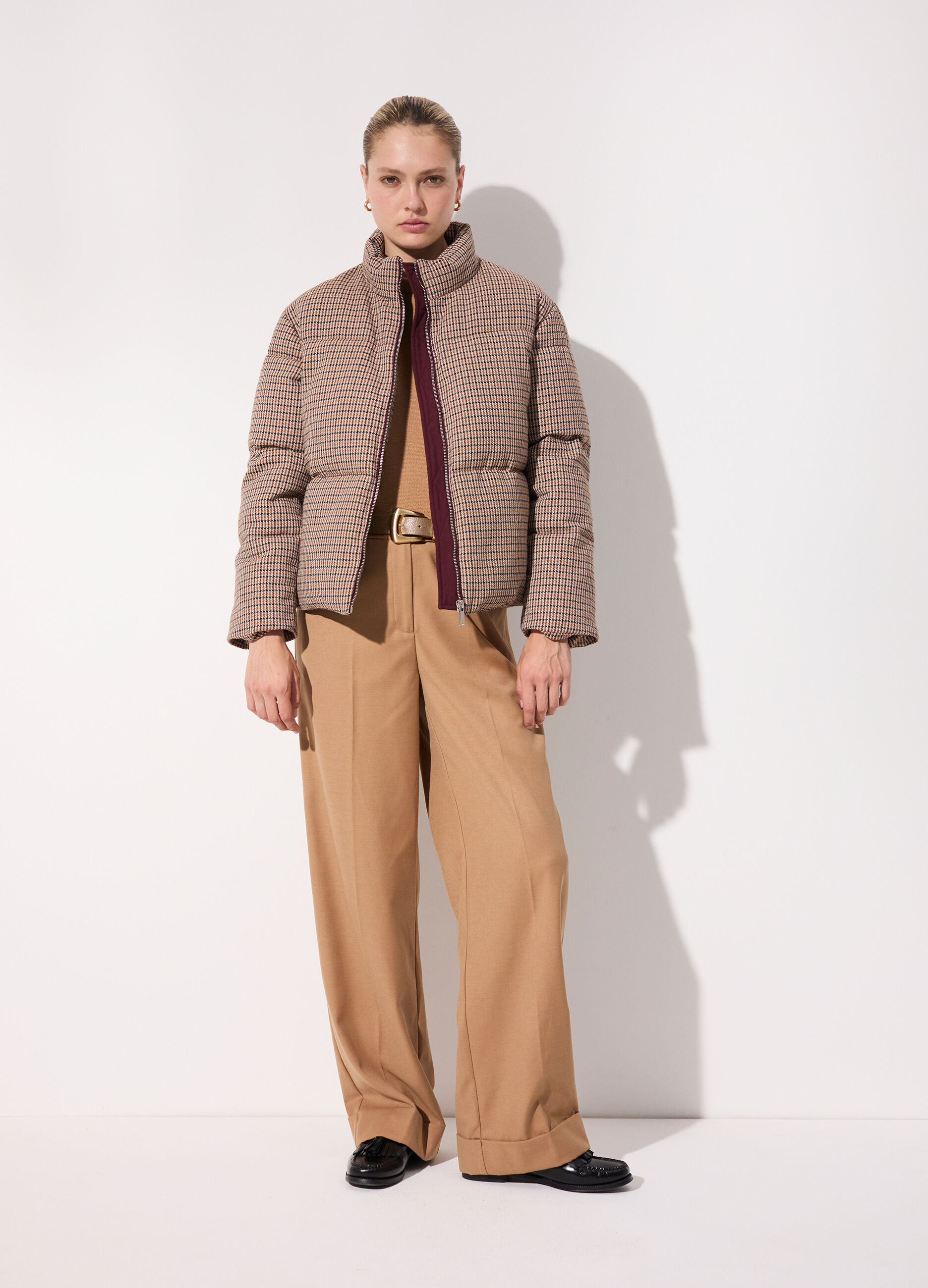 Giubbino imbottito a collo alto donna_0