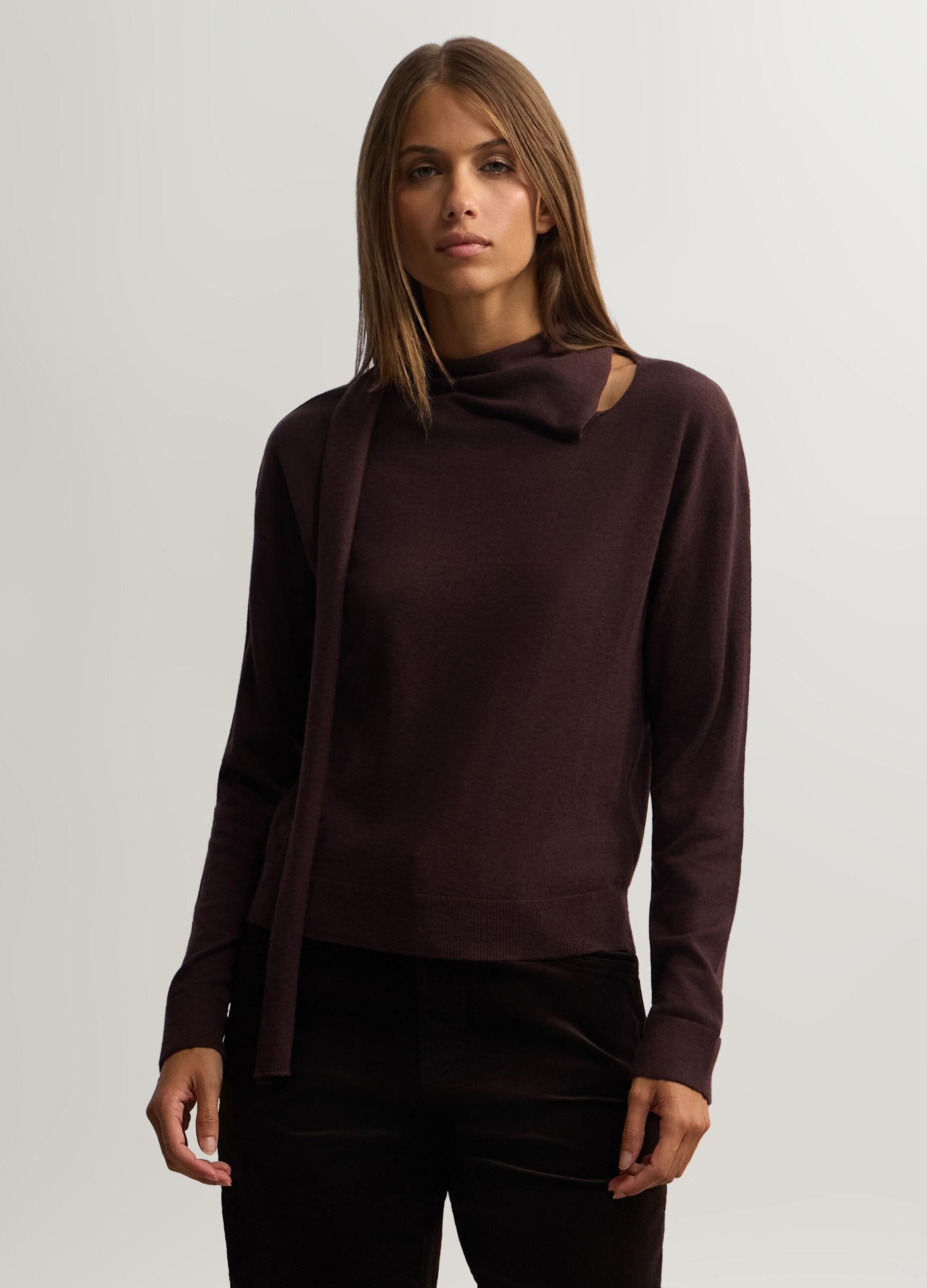 Pullover con cut out donna_0