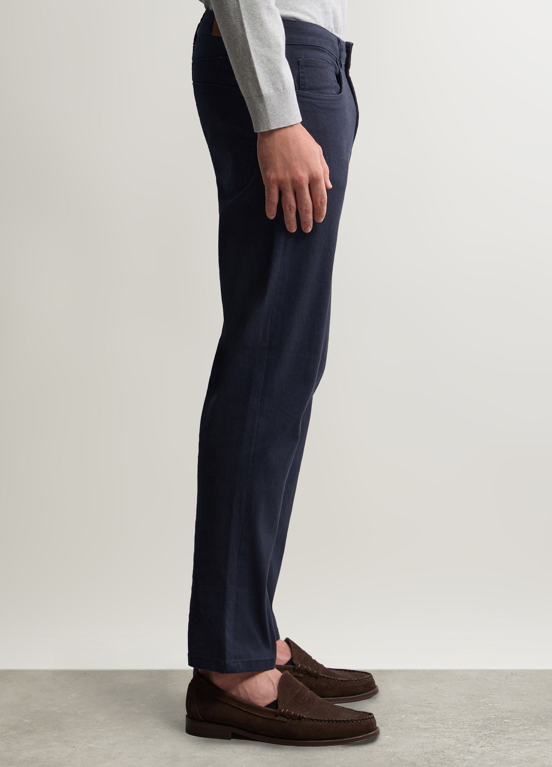 Jeans regular fit in twill di cotone stretch uomo_1