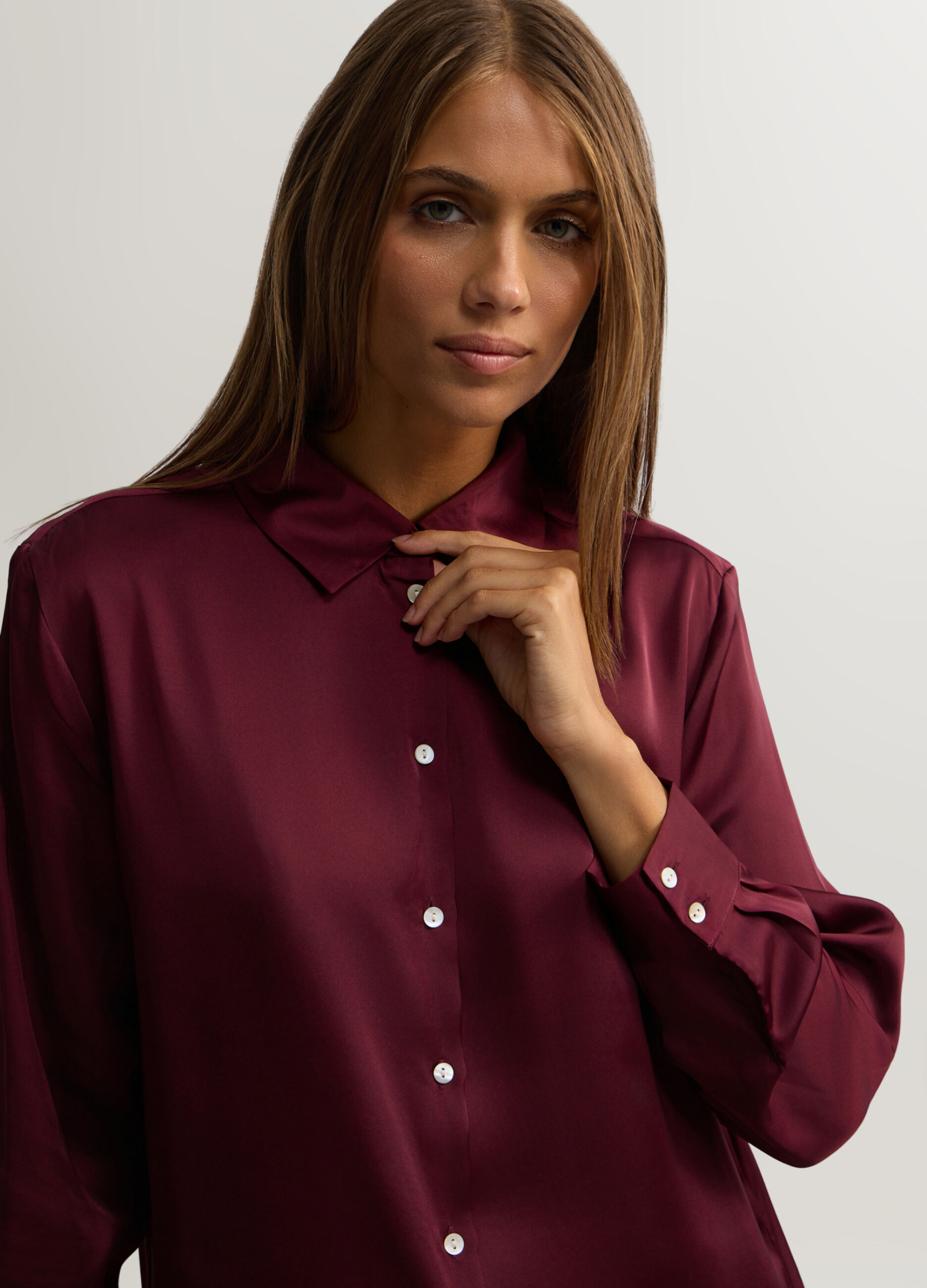 Camicia Fit Over con colletto alla francese donna _2