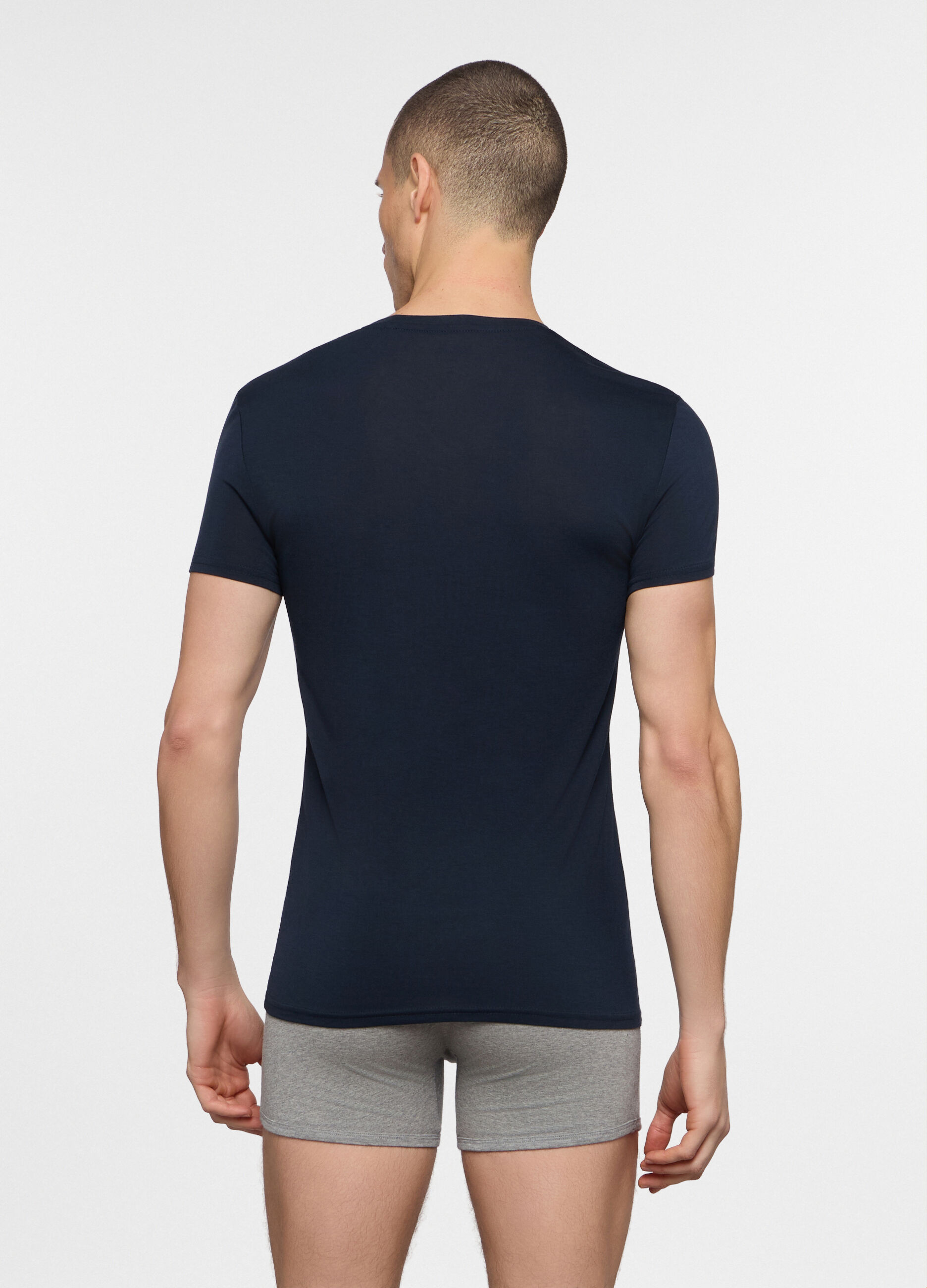 T-shirt slim fit scollo a V in jersey di cotone uomo_1