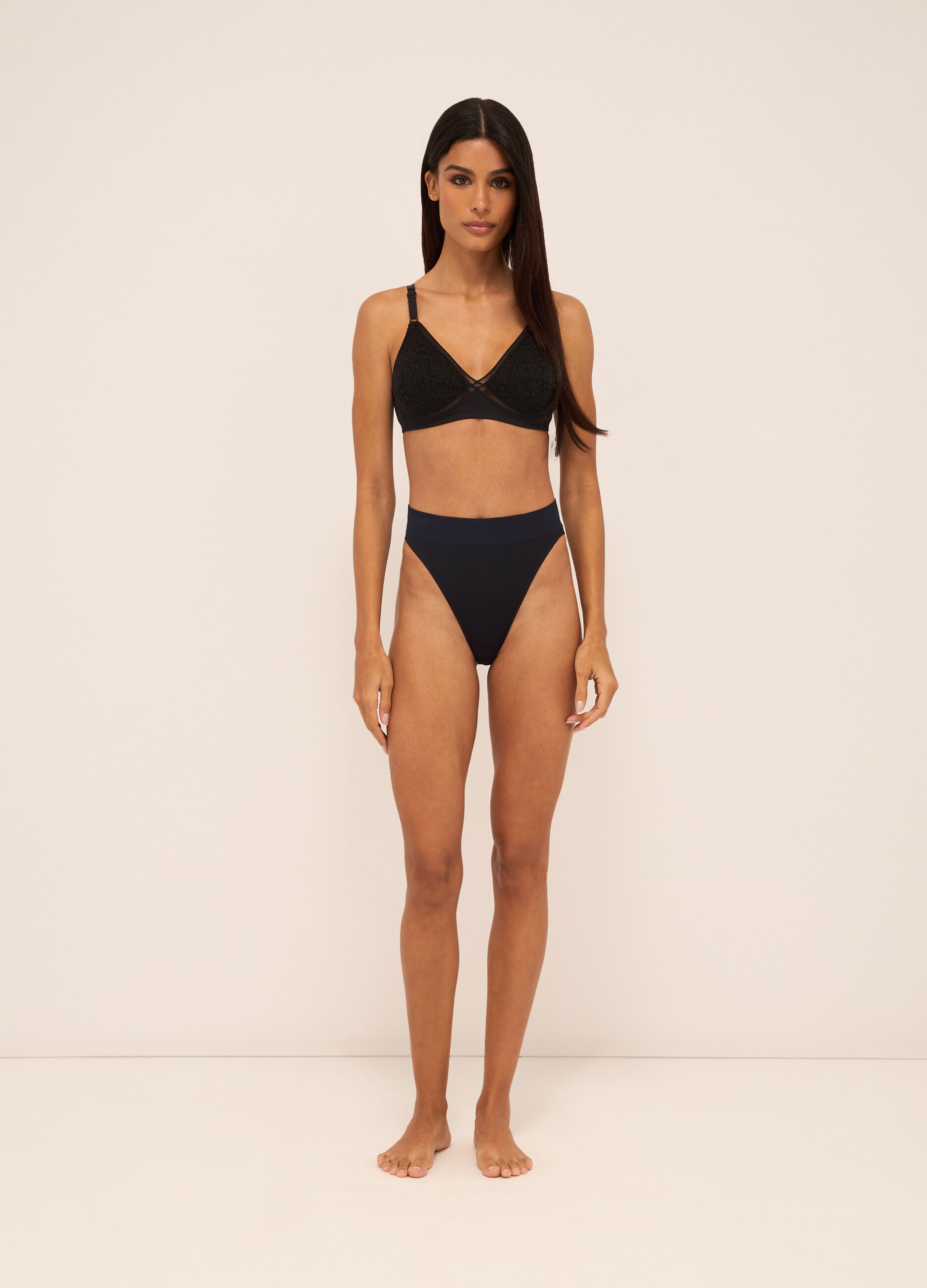 Reggiseno imbottito con ricami in puro cotone donna_0