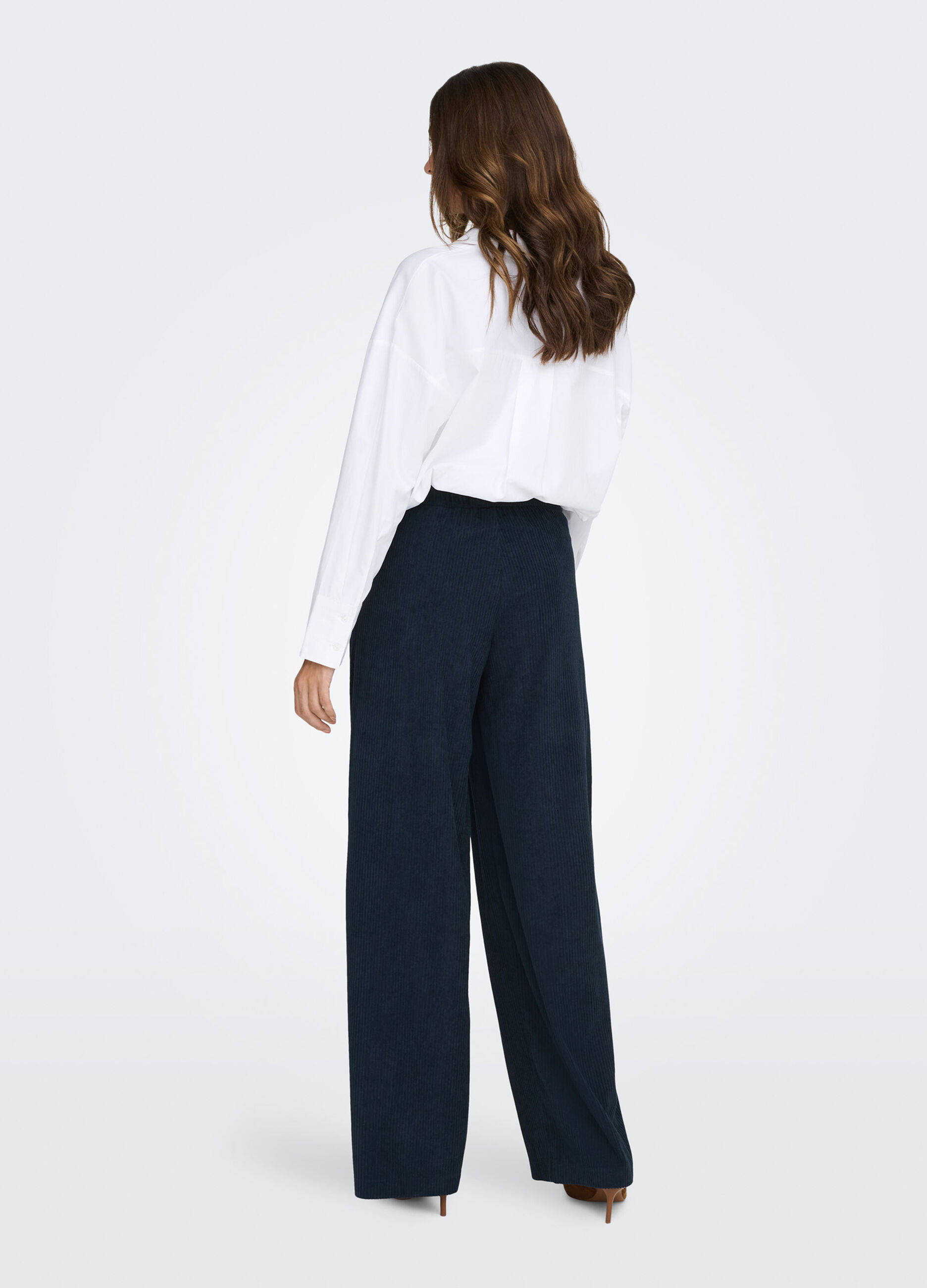 Pantaloni in costina di velluto donna_2