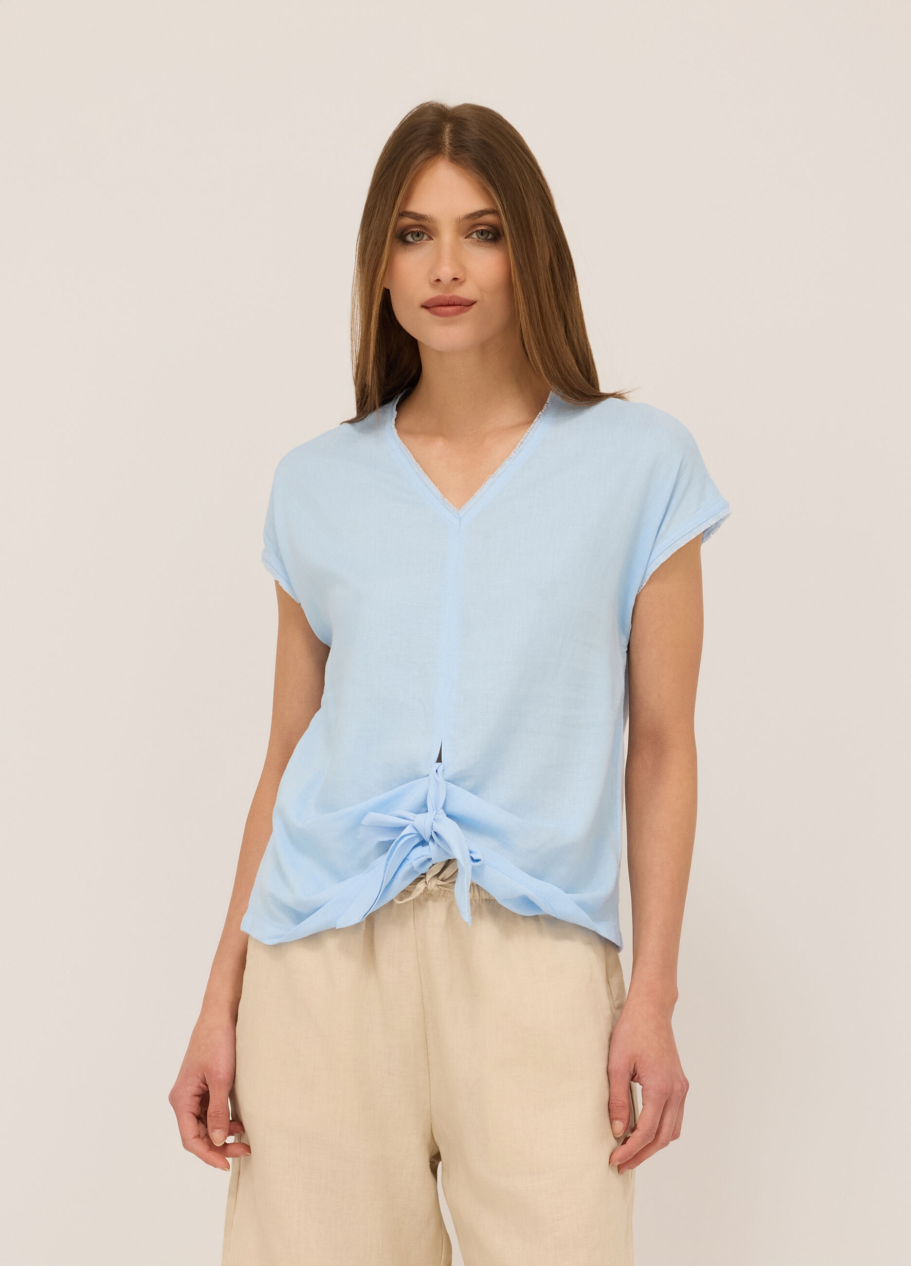 T-shirt misto lino con fiocco donna_0