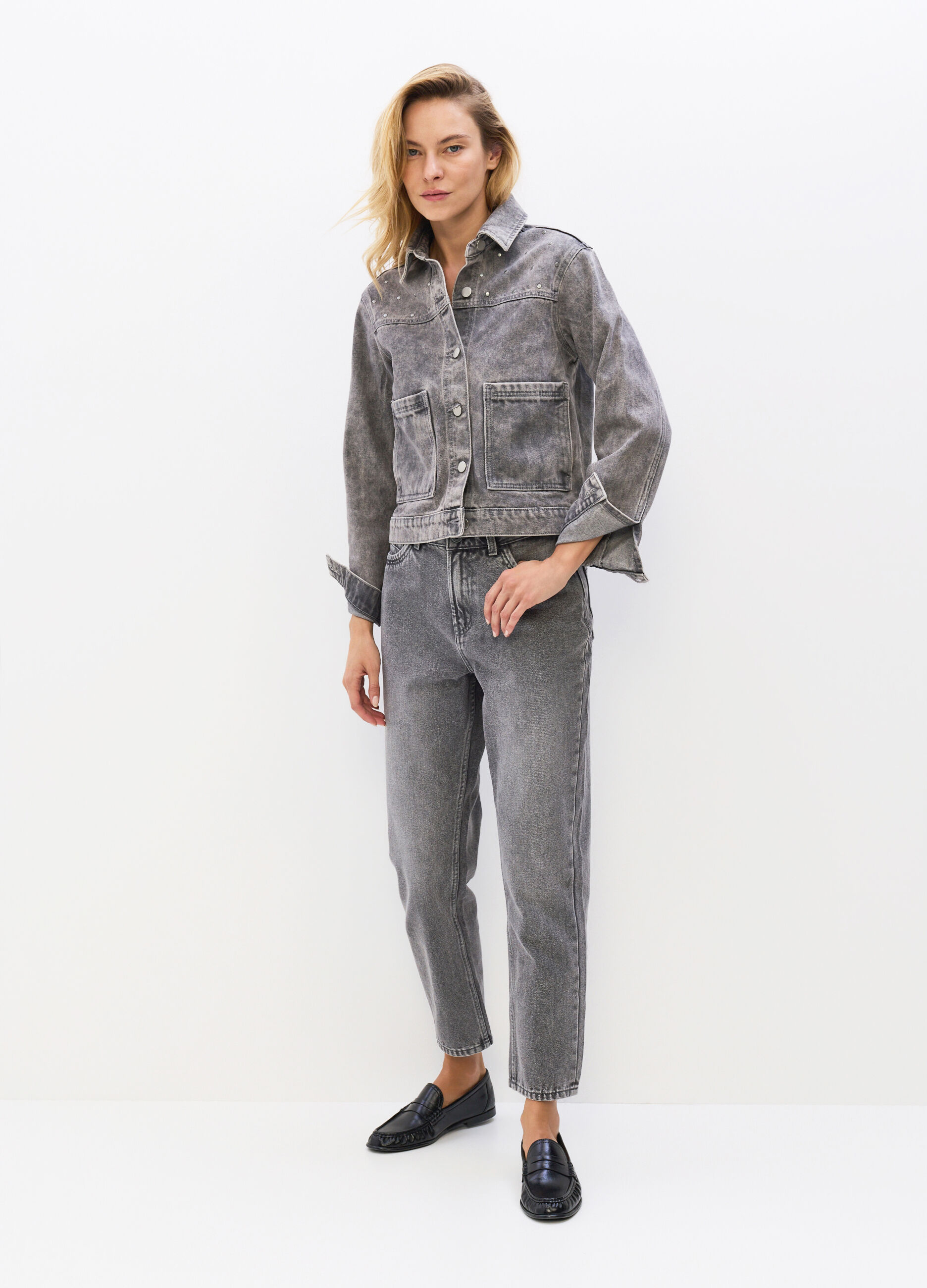 Pantaloni Mom Fit in denim misto cotone donna_0