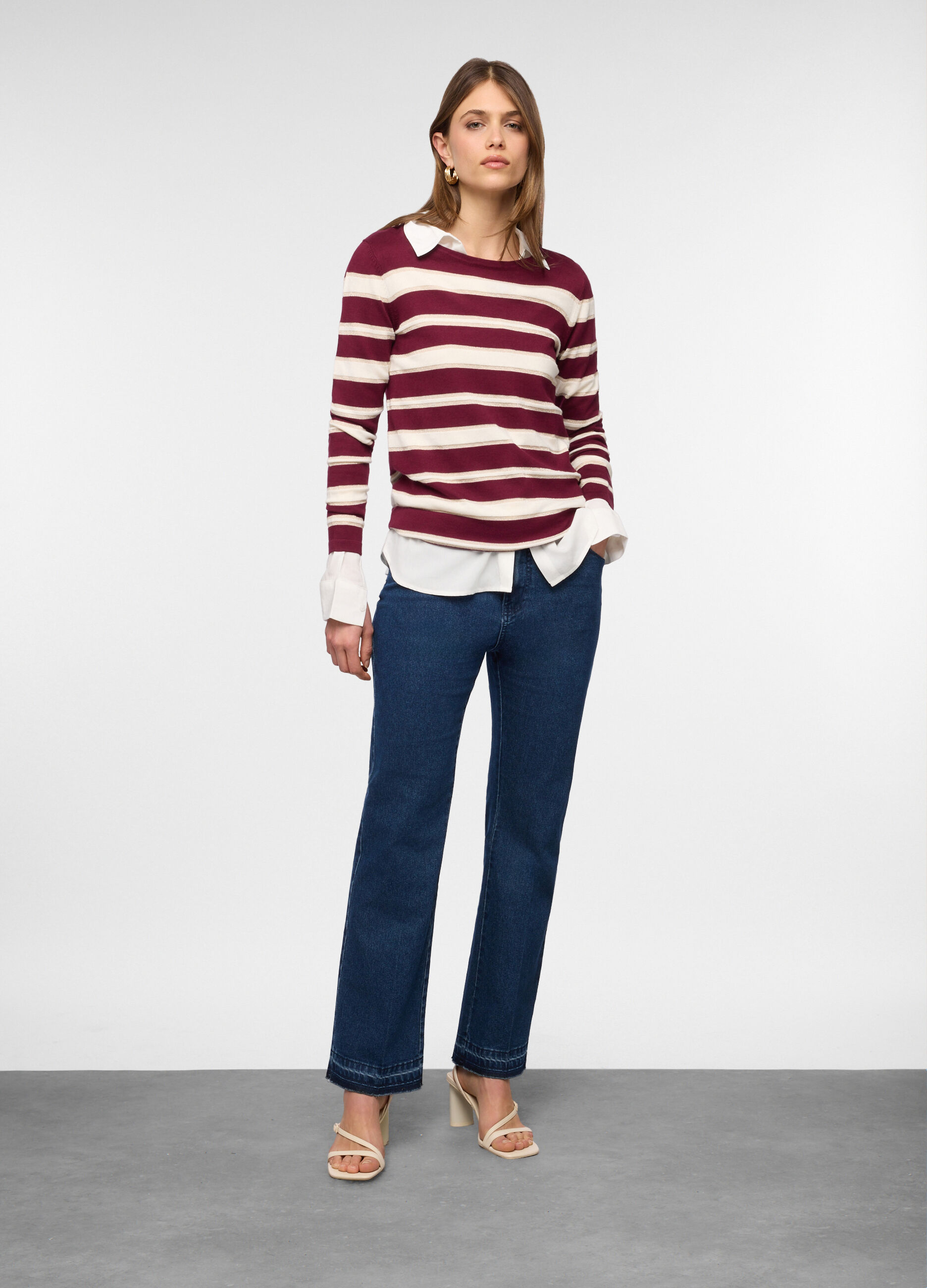 Pantaloni flare fit in denim stretch donna_0