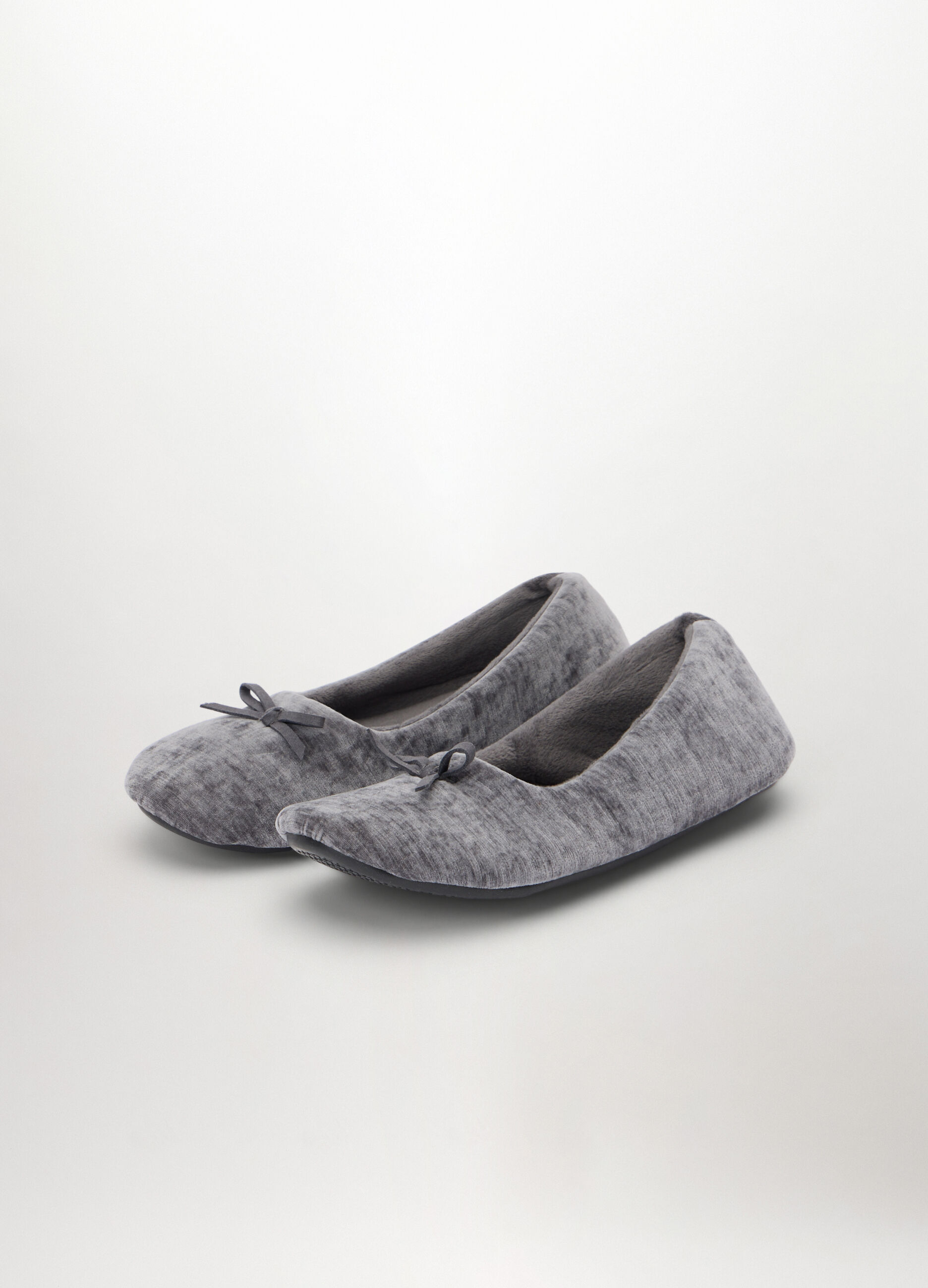 Pantofole chiuse donna_1