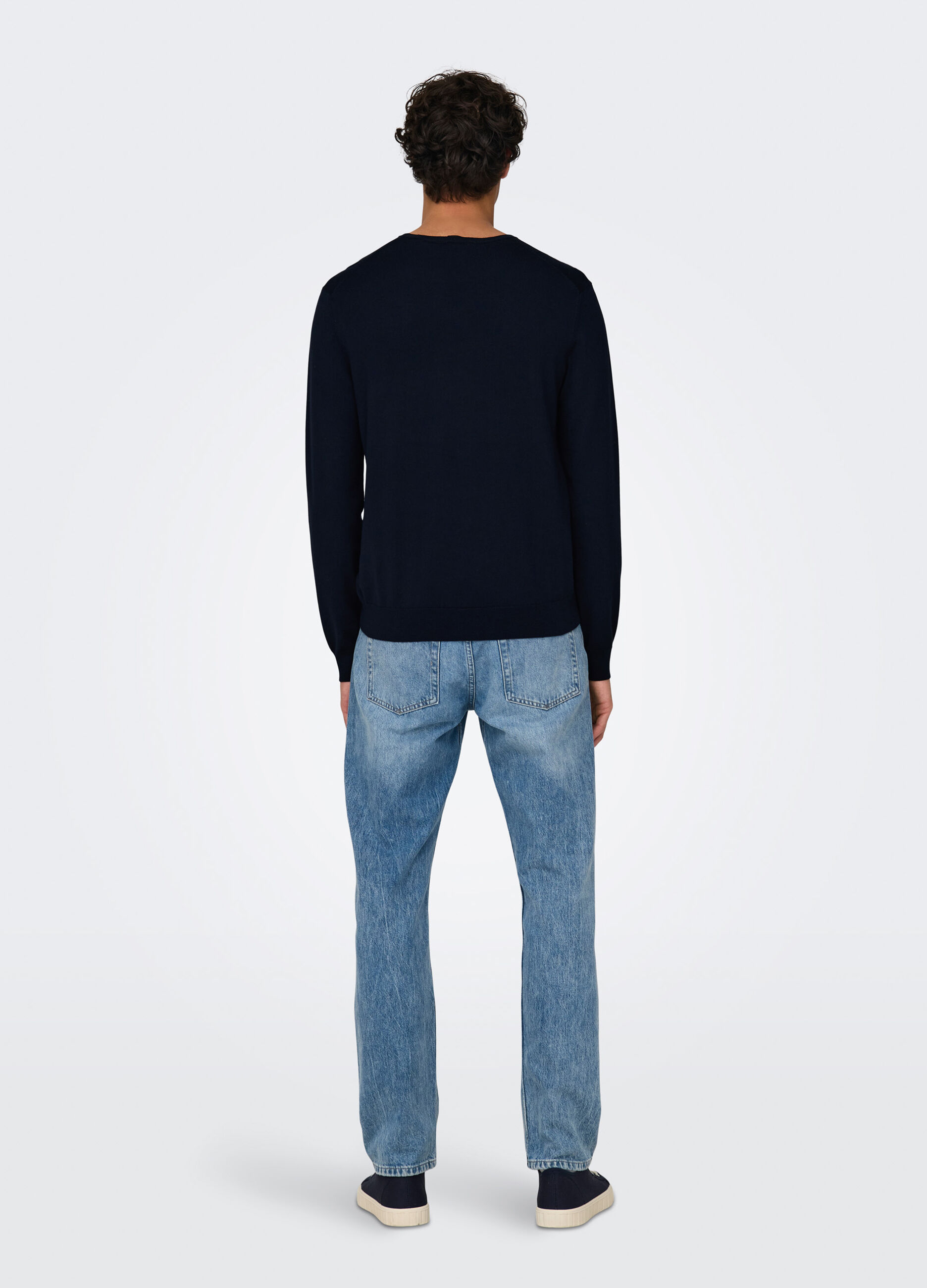 Maglione girocollo a maglia rasata uomo_1