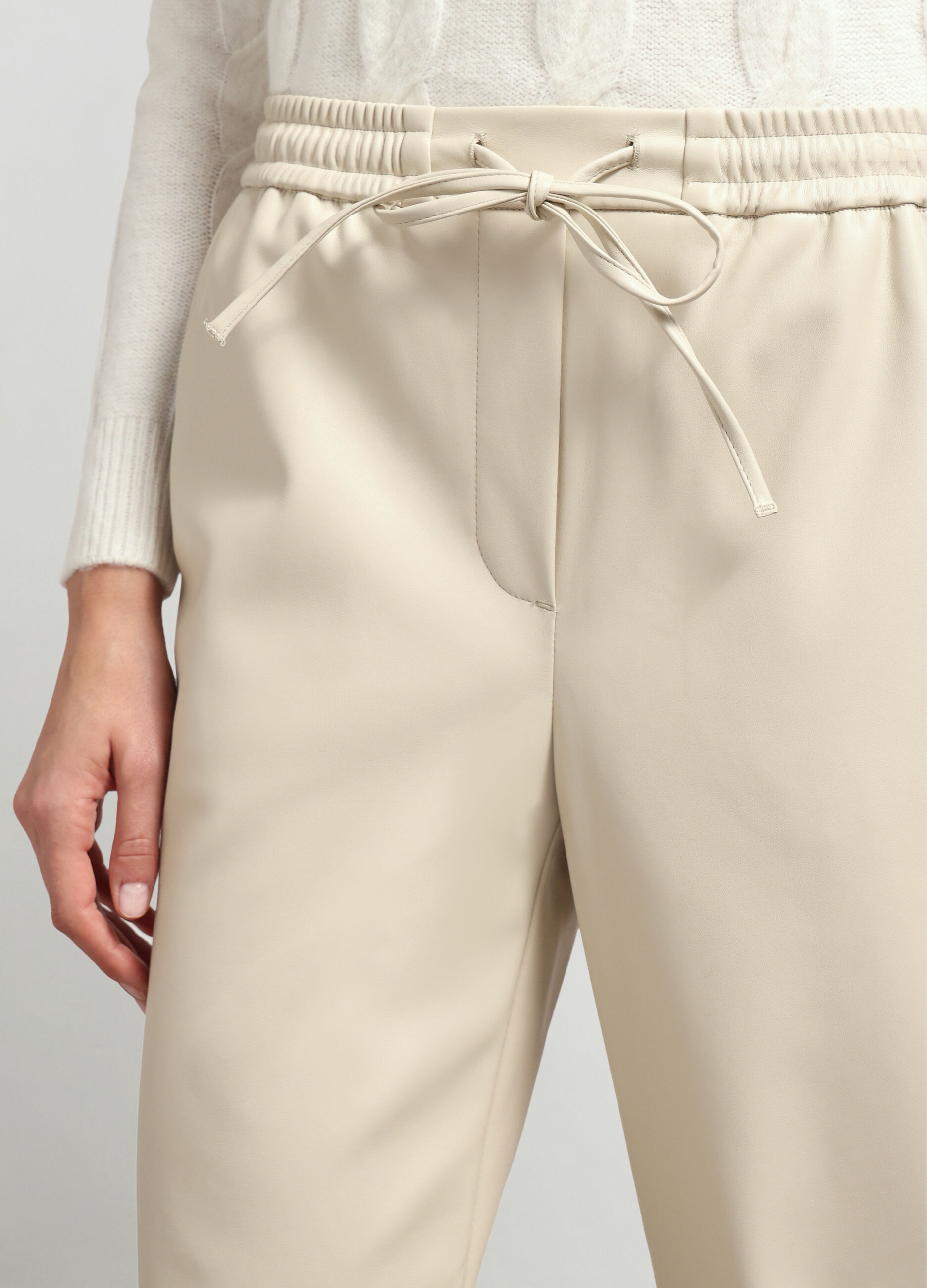 Jogger in eco pelle donna_2