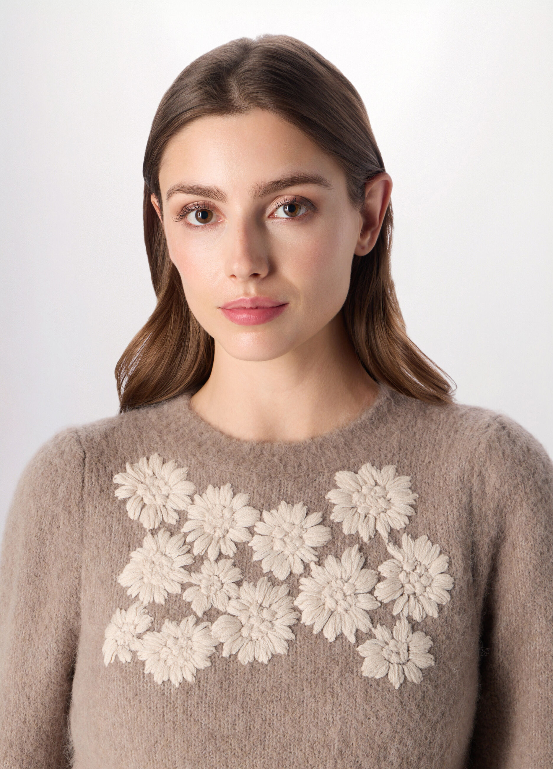 Tricot misto lana con ricamo donna