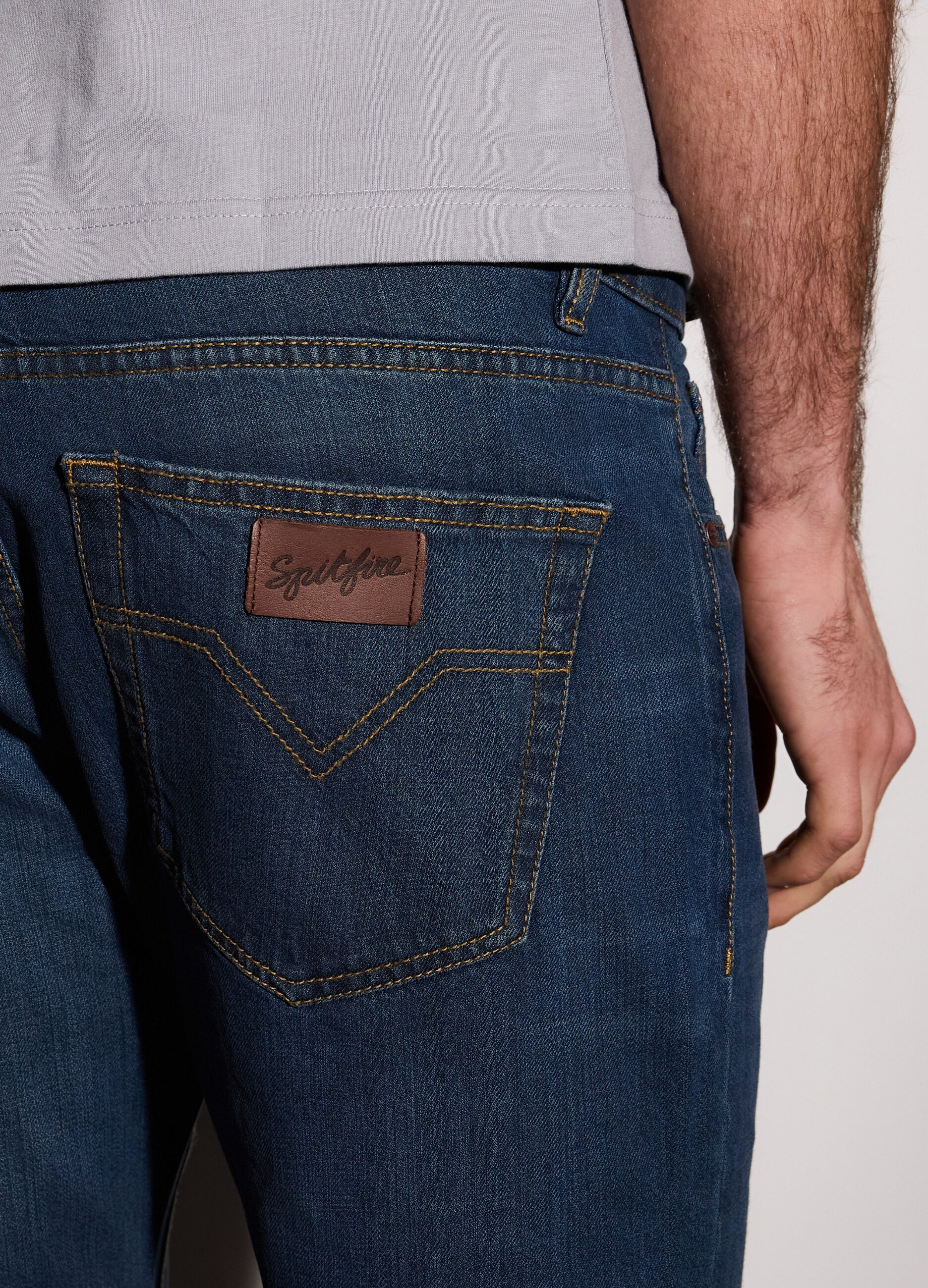 Jeans regular fit in denim di cotone uomo_3