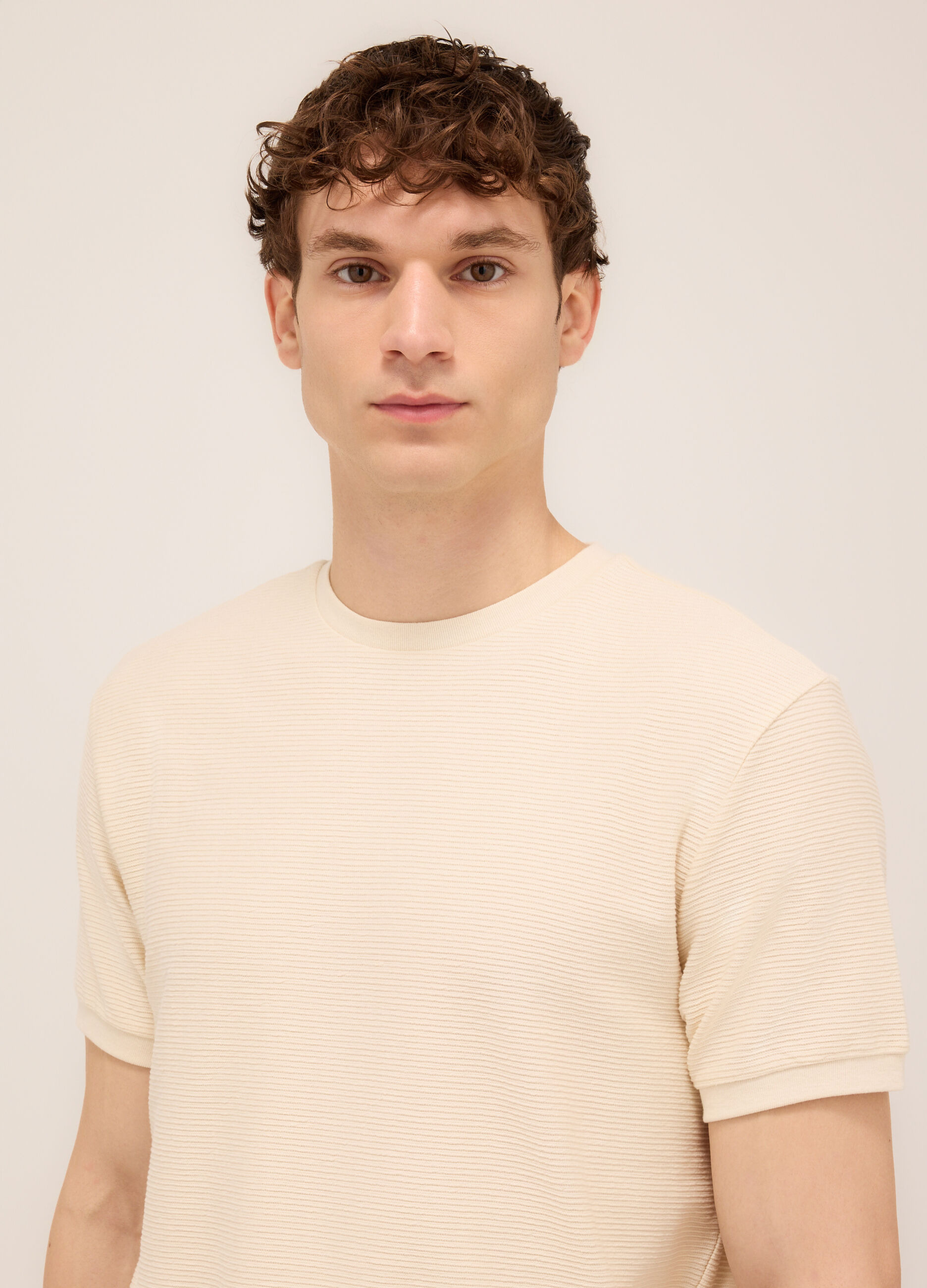 T-shirt girocollo in ottomano di cotone uomo_2