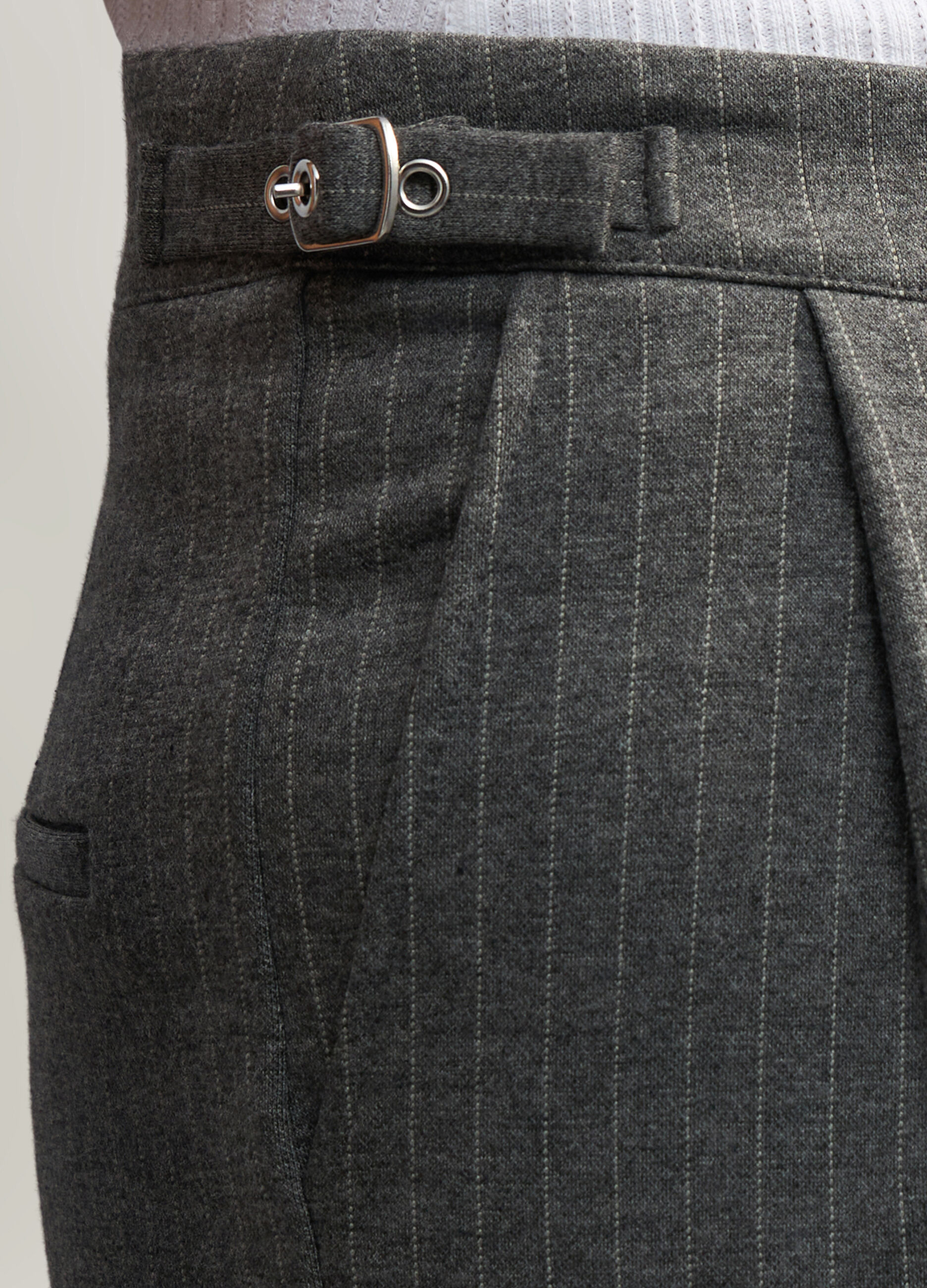 Pantaloni Straight Fit gessati misto viscosa stretch donna_3