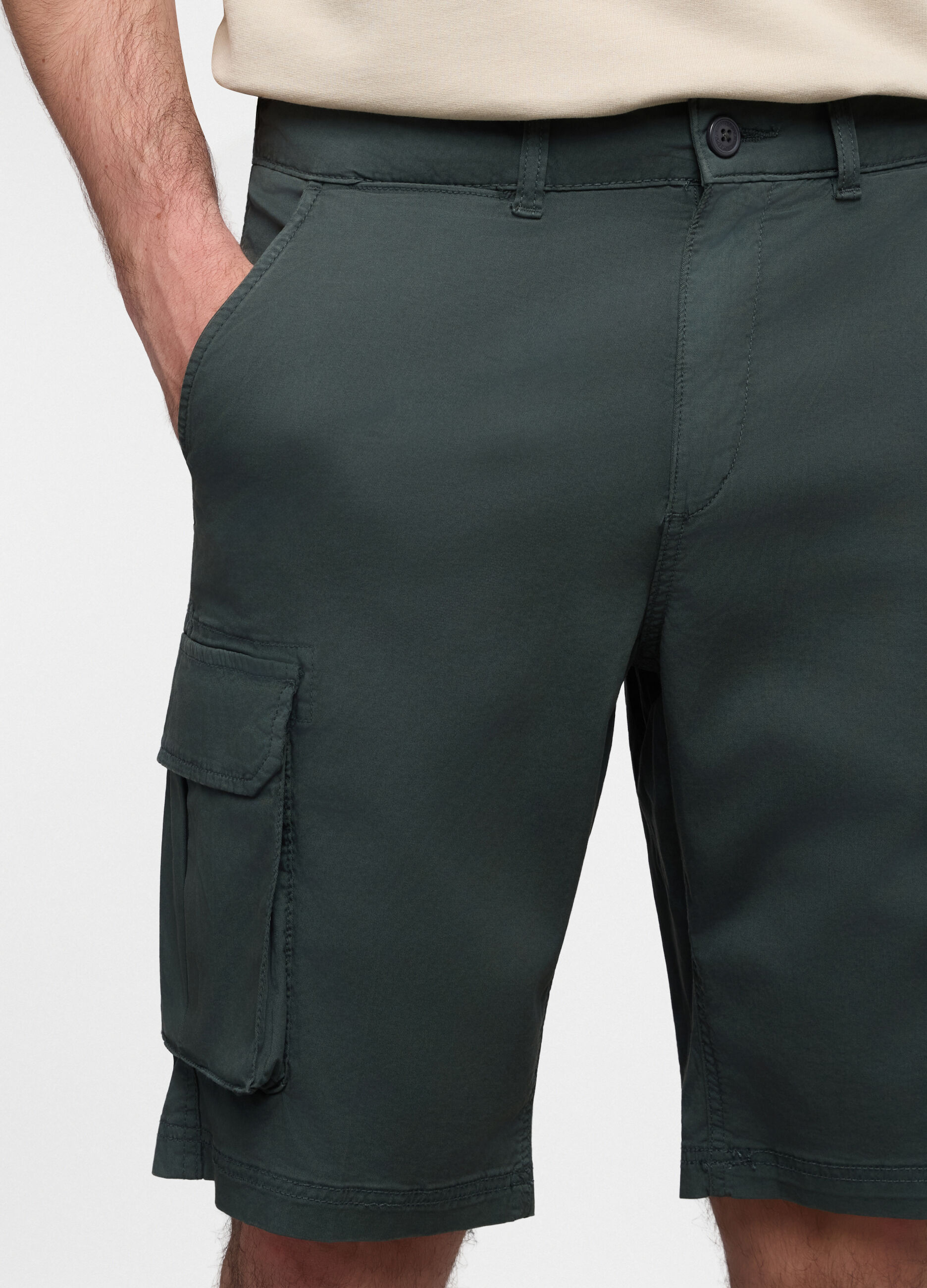 Bermuda cargo in cotone stretch uomo_2