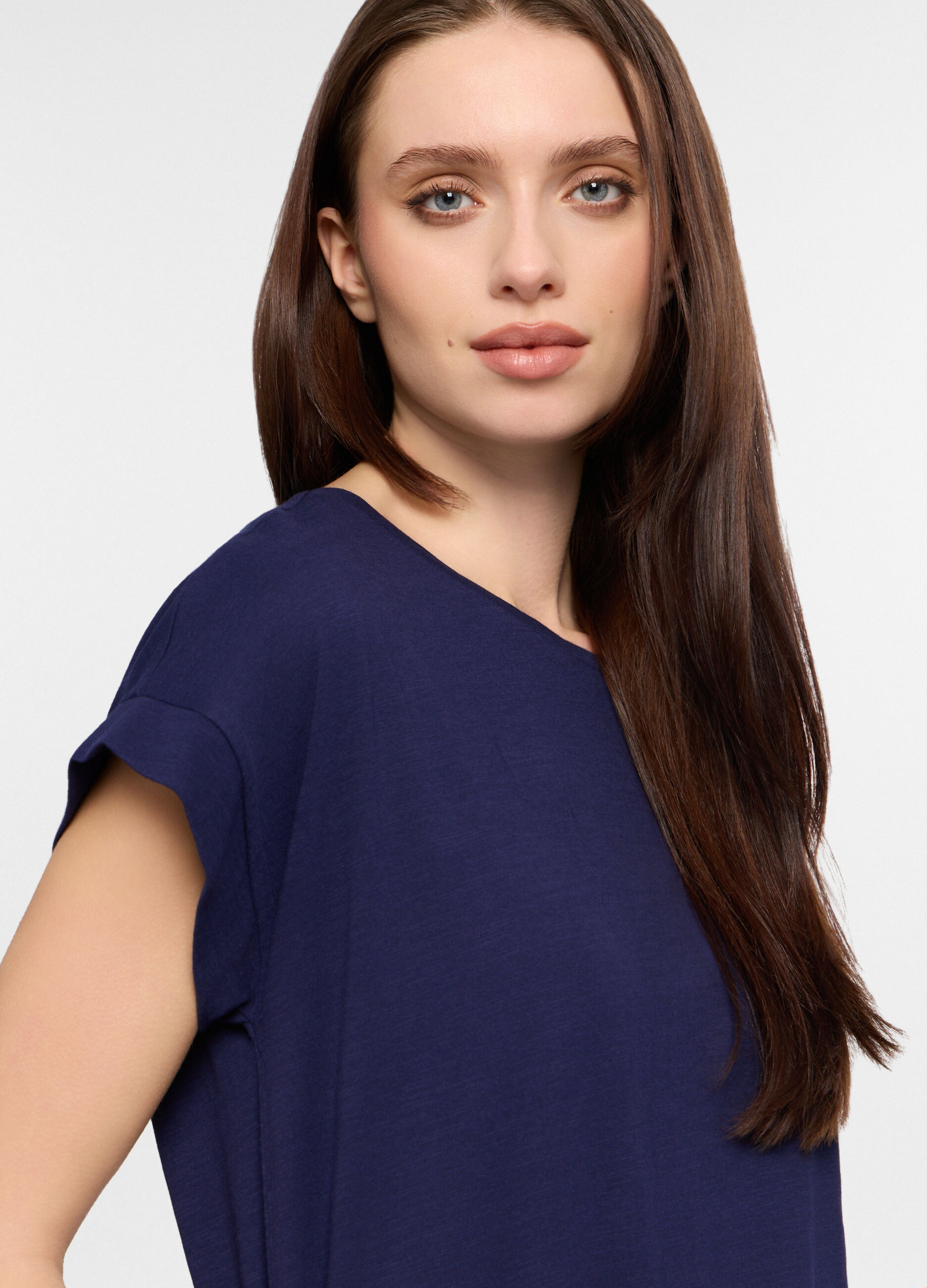 T-shirt girocollo donna_2
