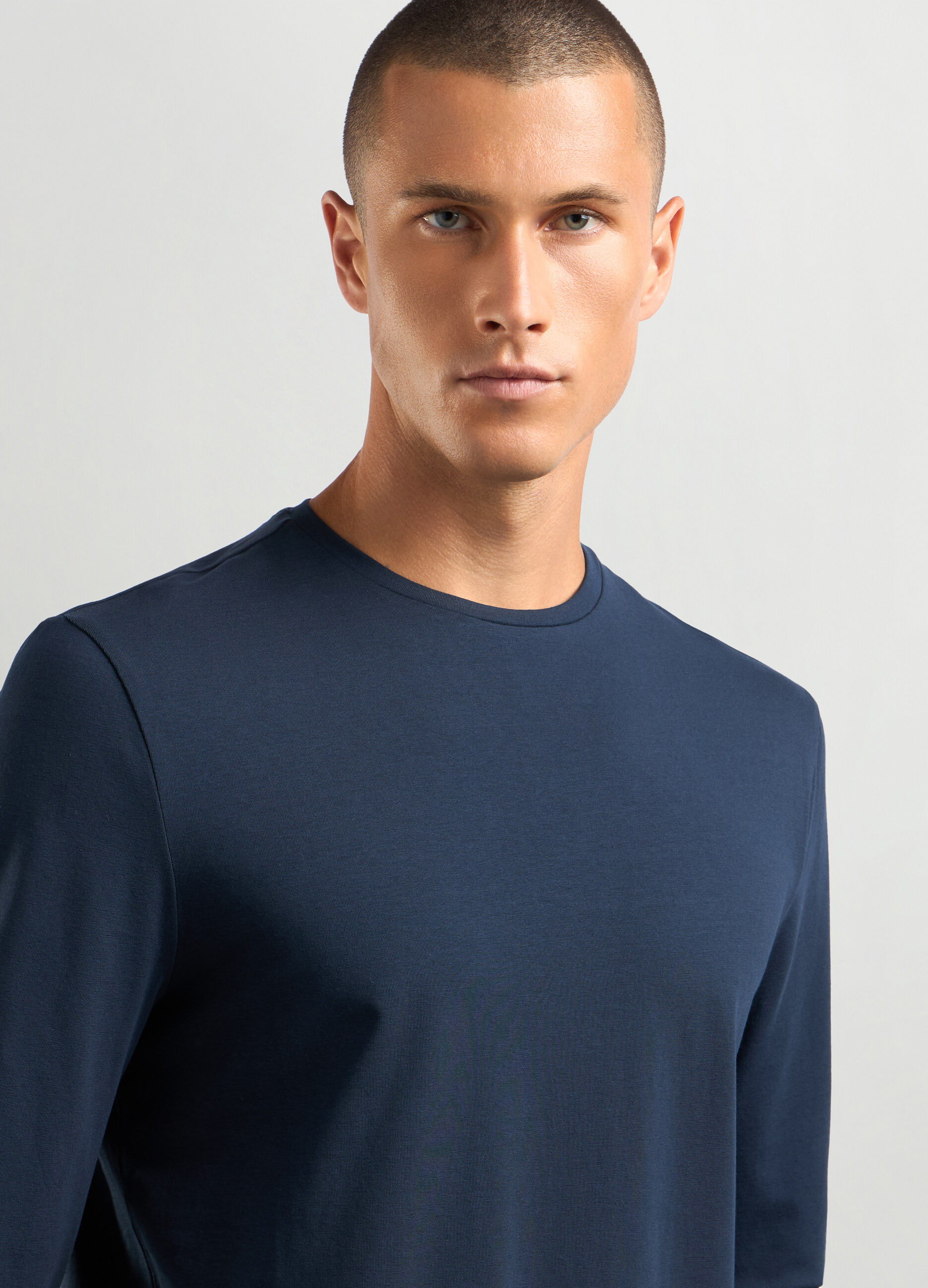 T-shirt a manica lunga in cotone stretch uomo_2