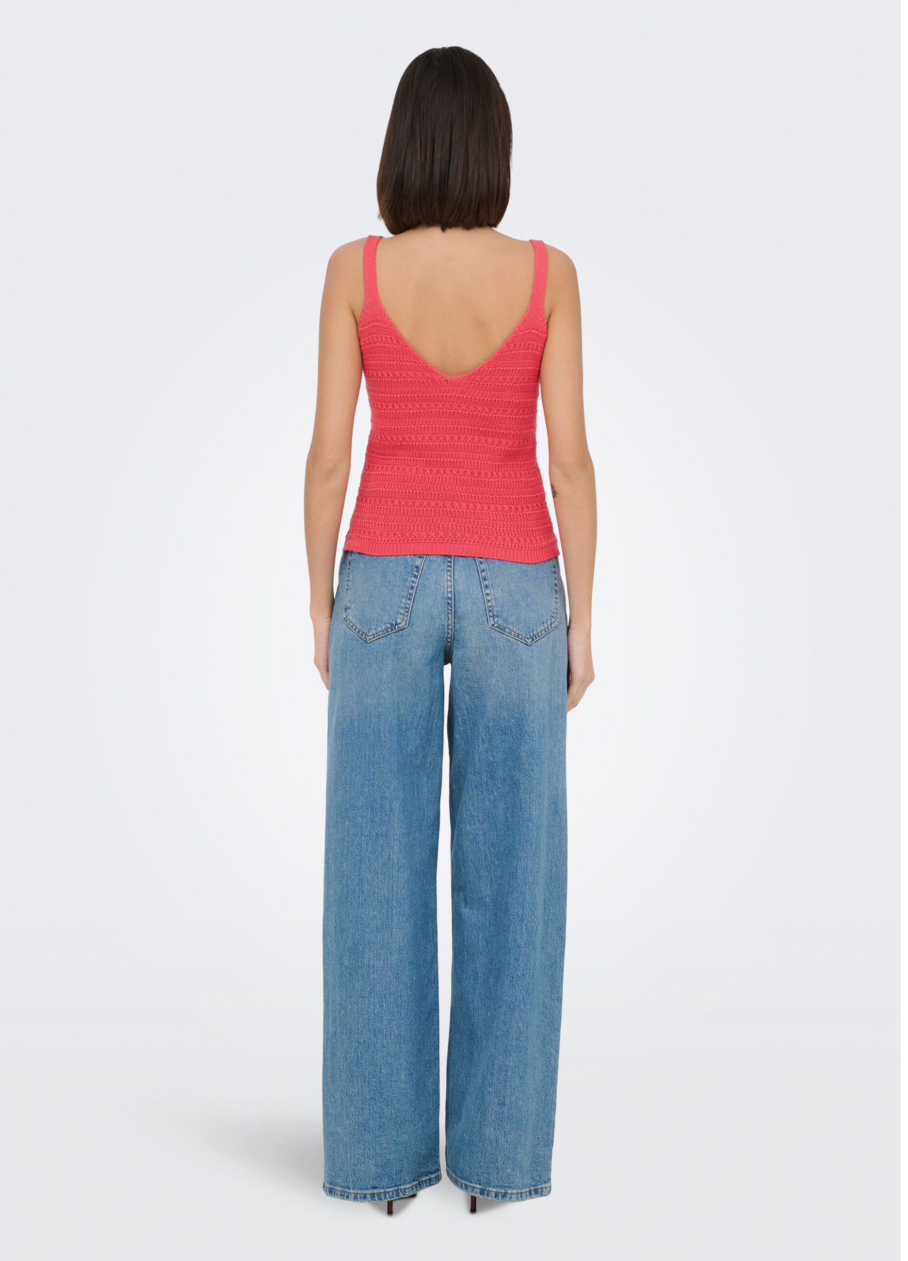 Top in maglia con scollo a V_1