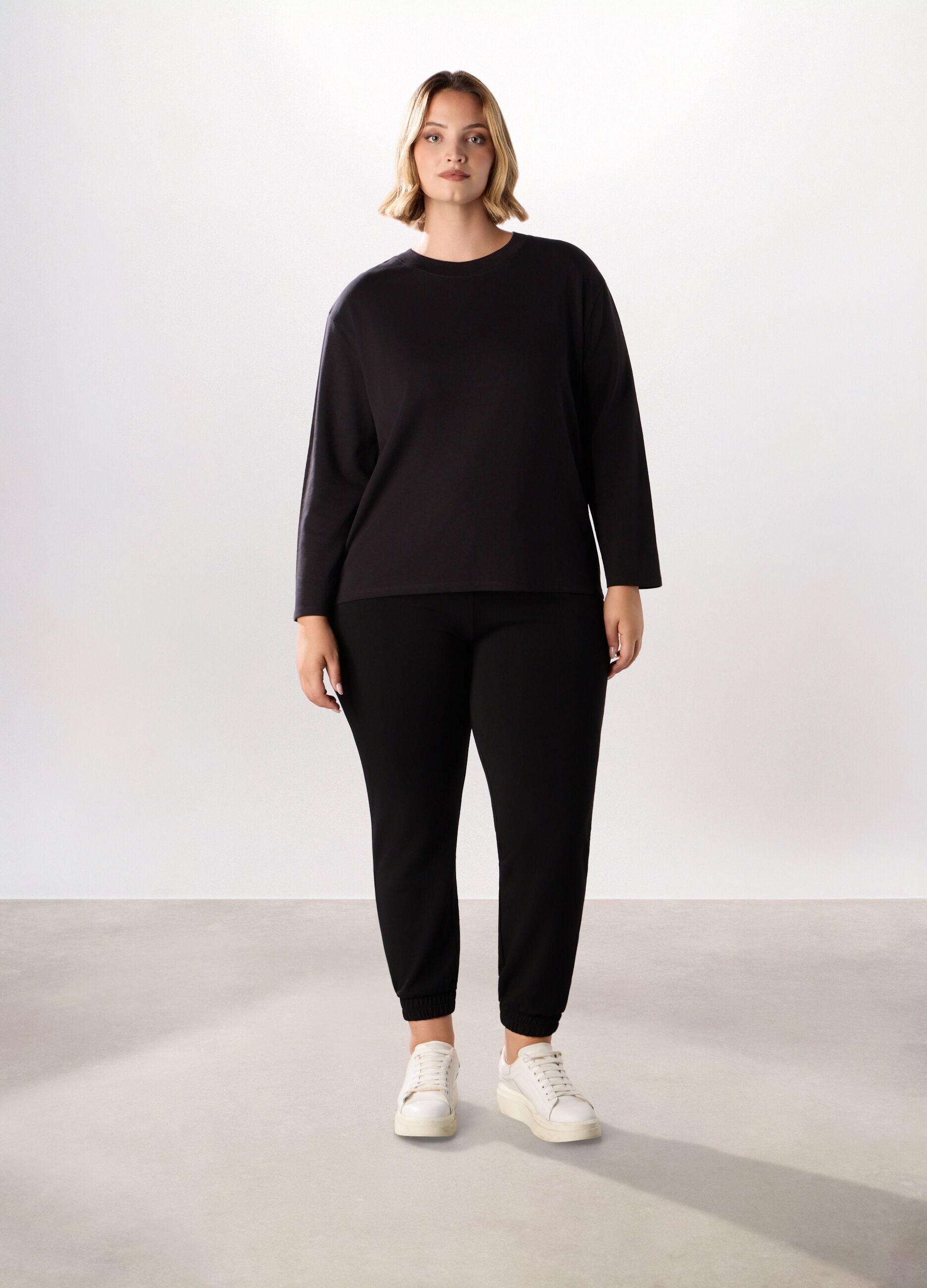 Pantaloni in tessuto stretch donna curvy_0