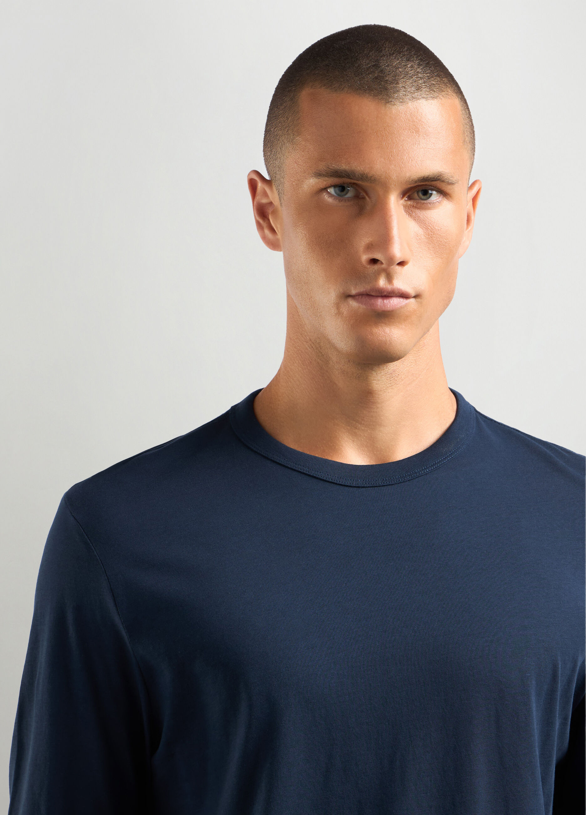 T-shirt girocollo in puro cotone uomo_2