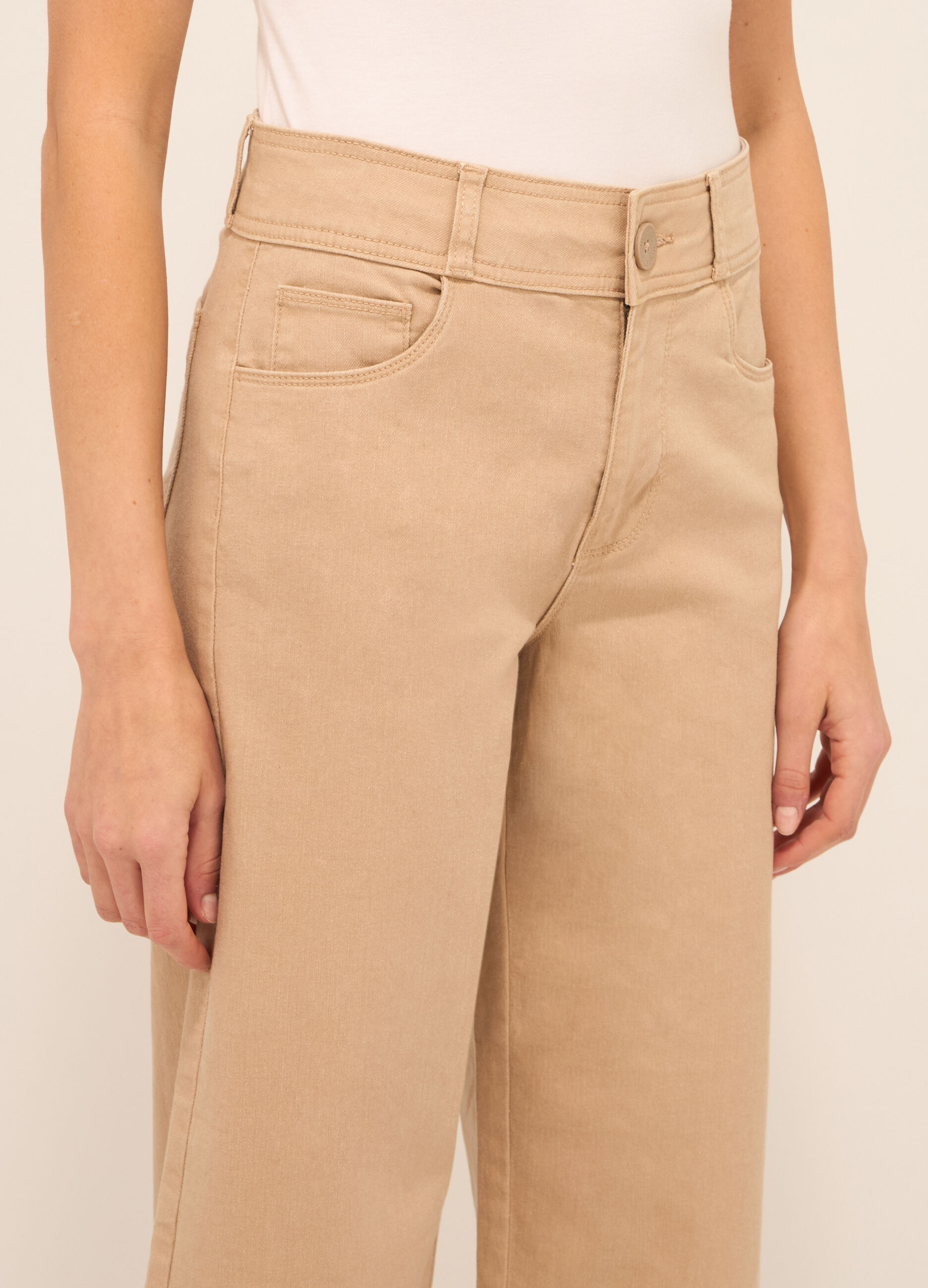 Pantaloni in twill di cotone stretch donna_3