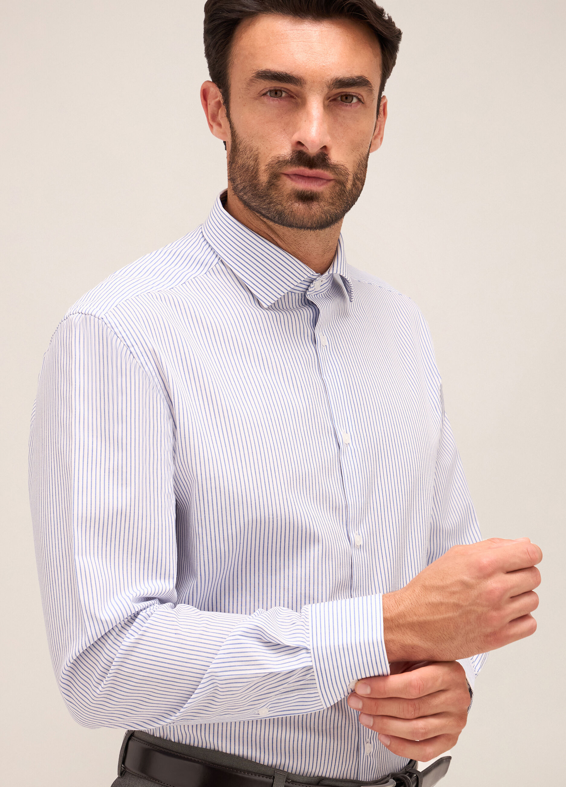 Camicia regular fit colletto classico in misto cotone uomo_2