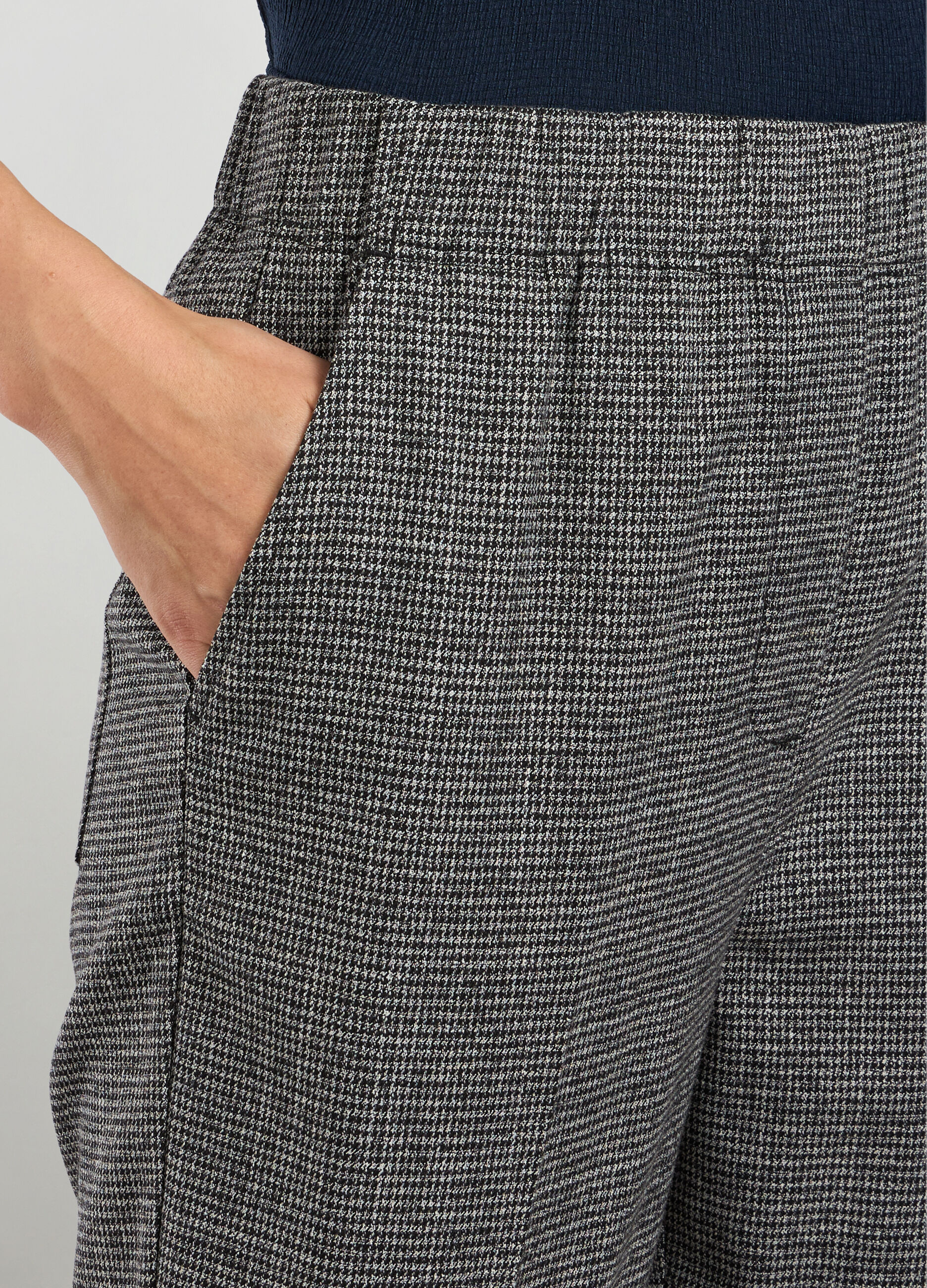 Pantaloni donna upim hot sale