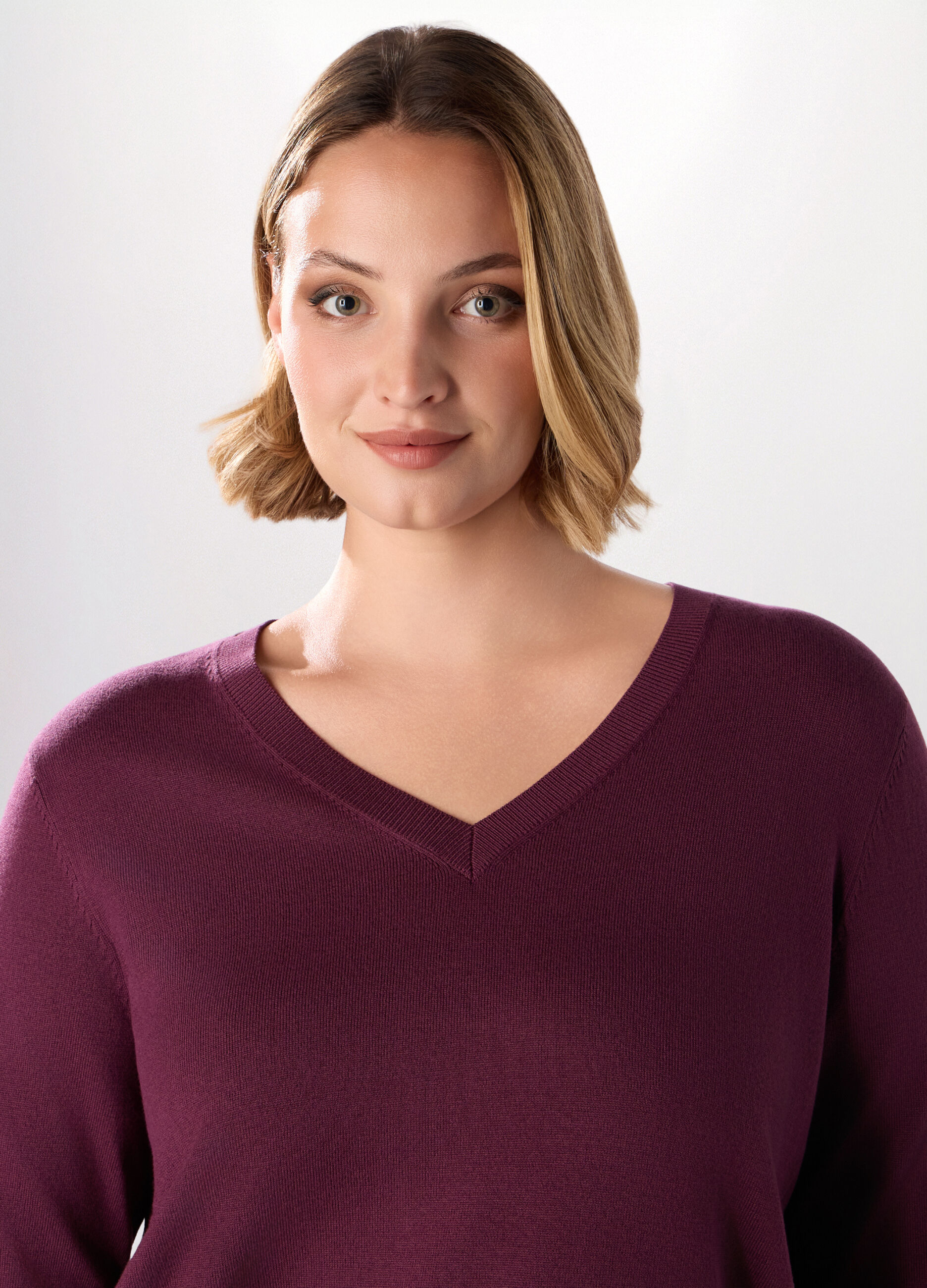 Pullover con scollo a V donna curvy_2