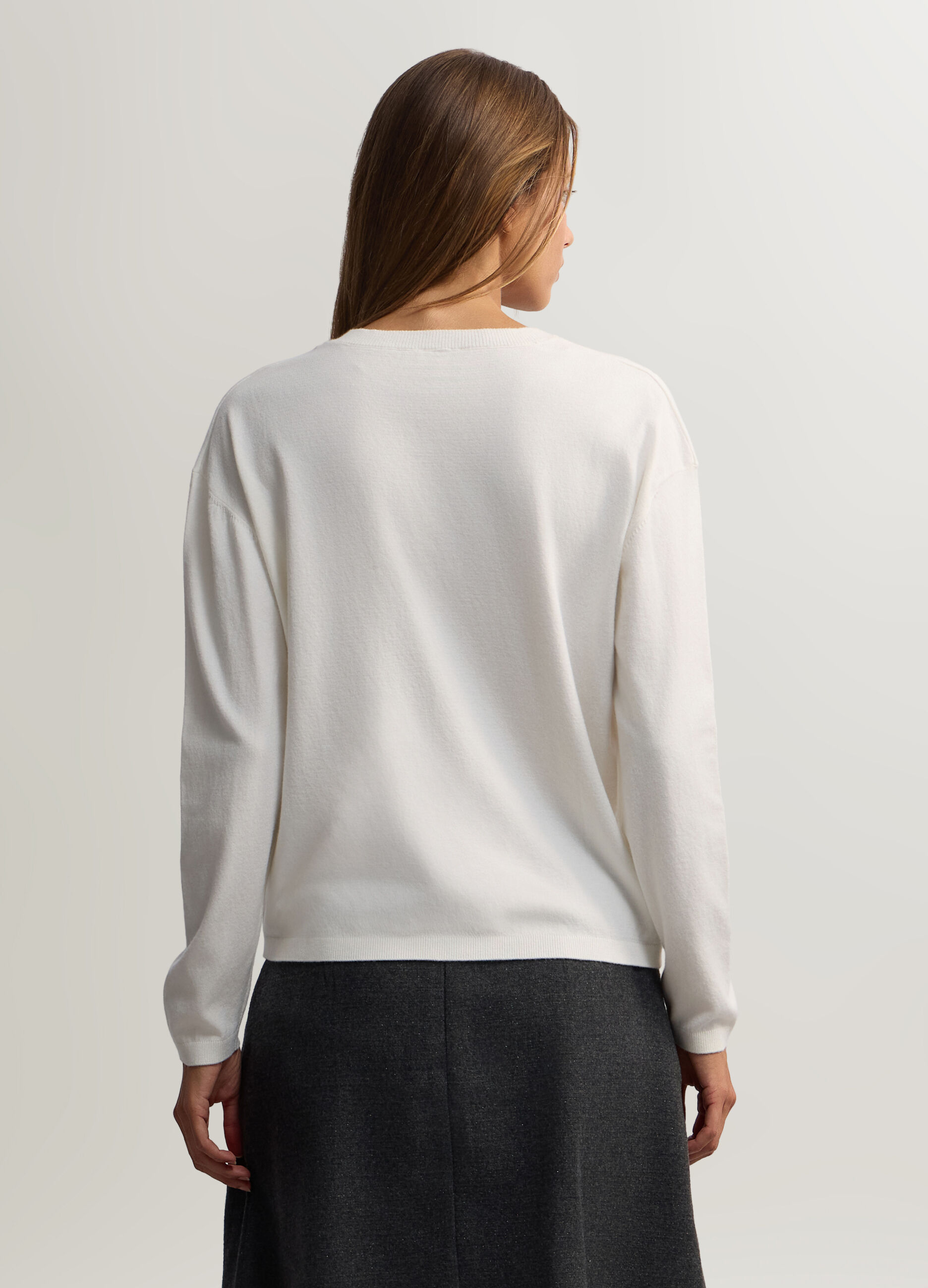 Pullover con scollo a V rasato donna_1