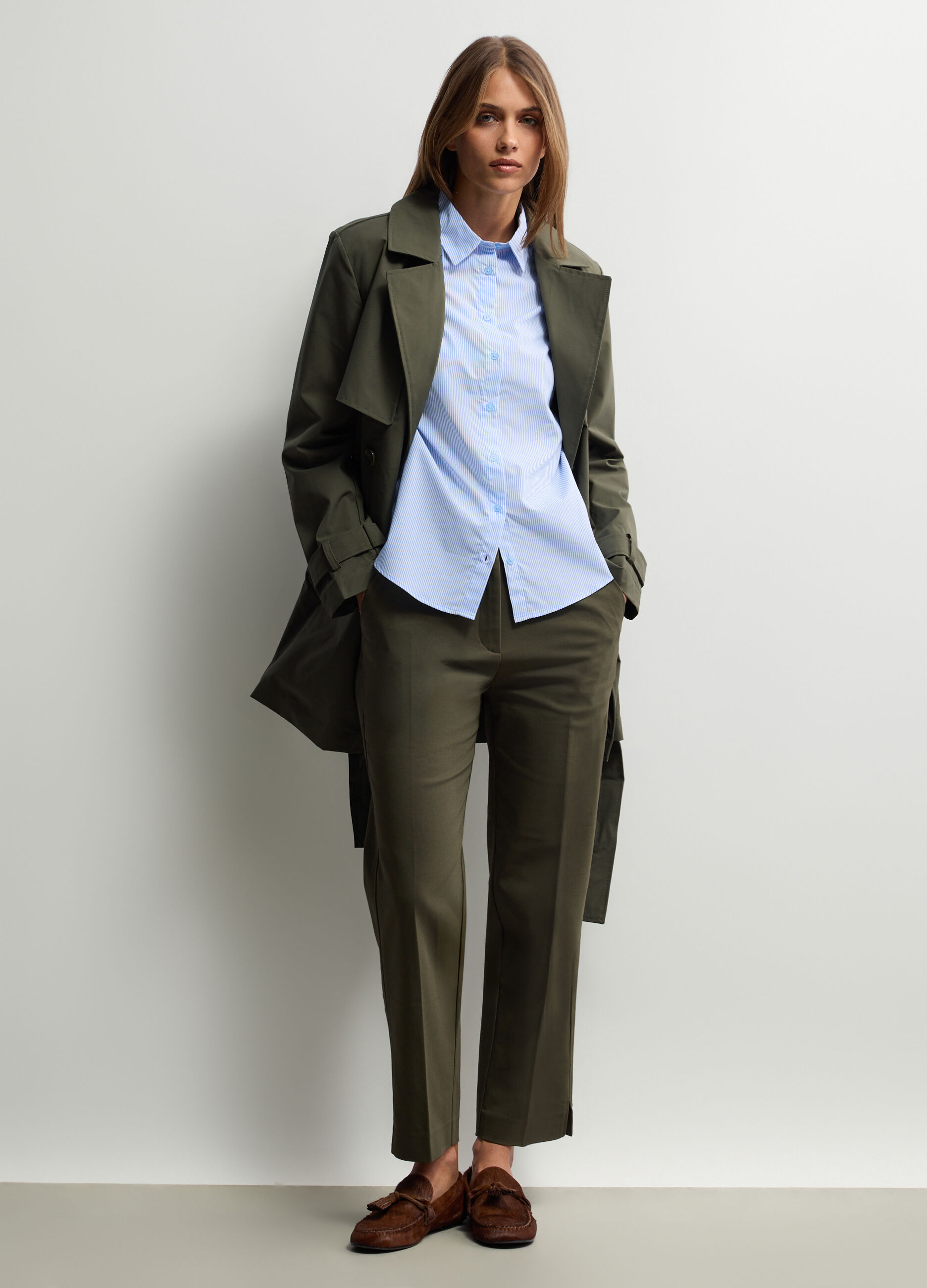 Pantaloni chino Fit Regular misto cotone stretch donna_0