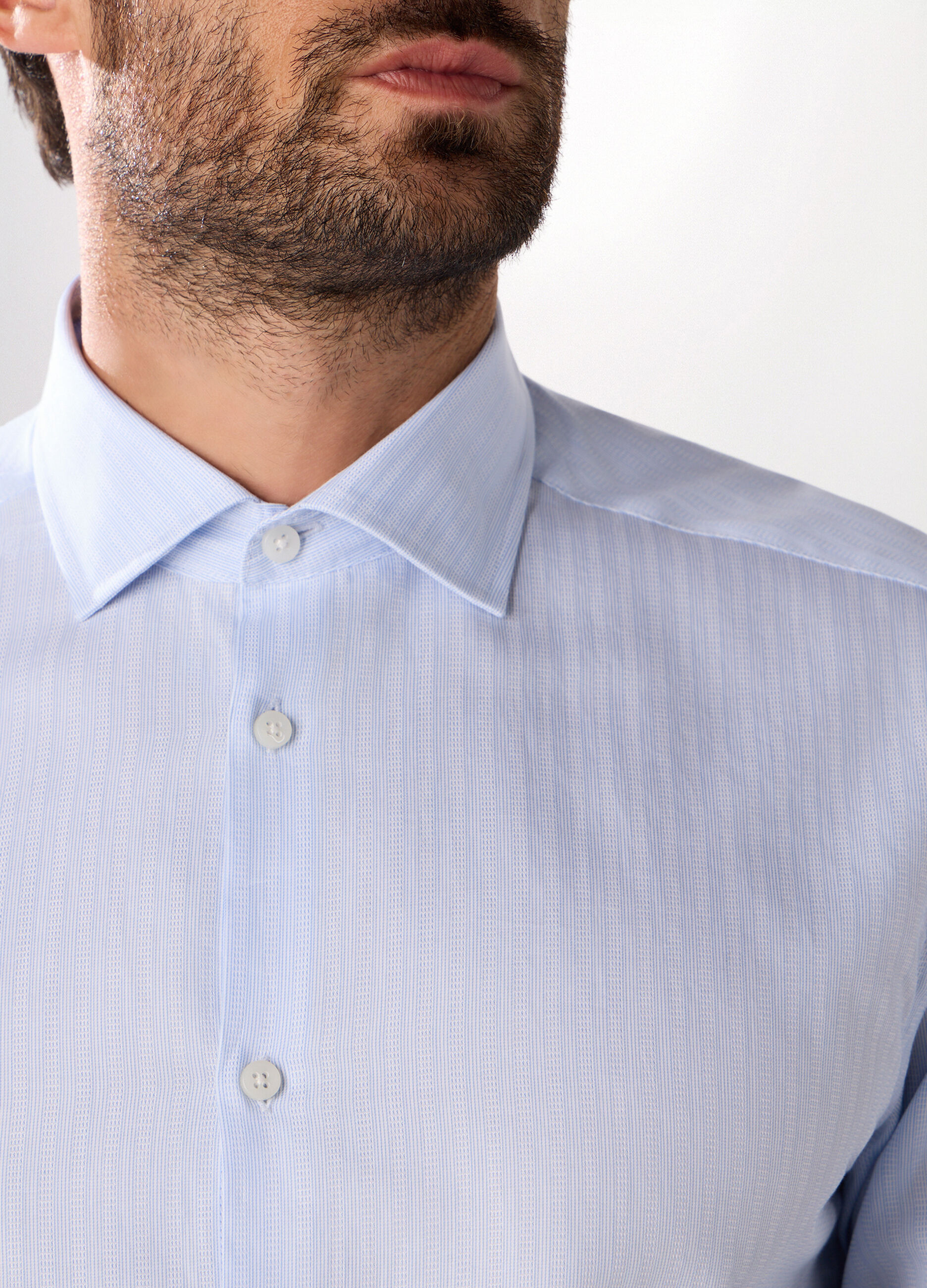 Camicia regular fit in puro cotone a righe uomo_2