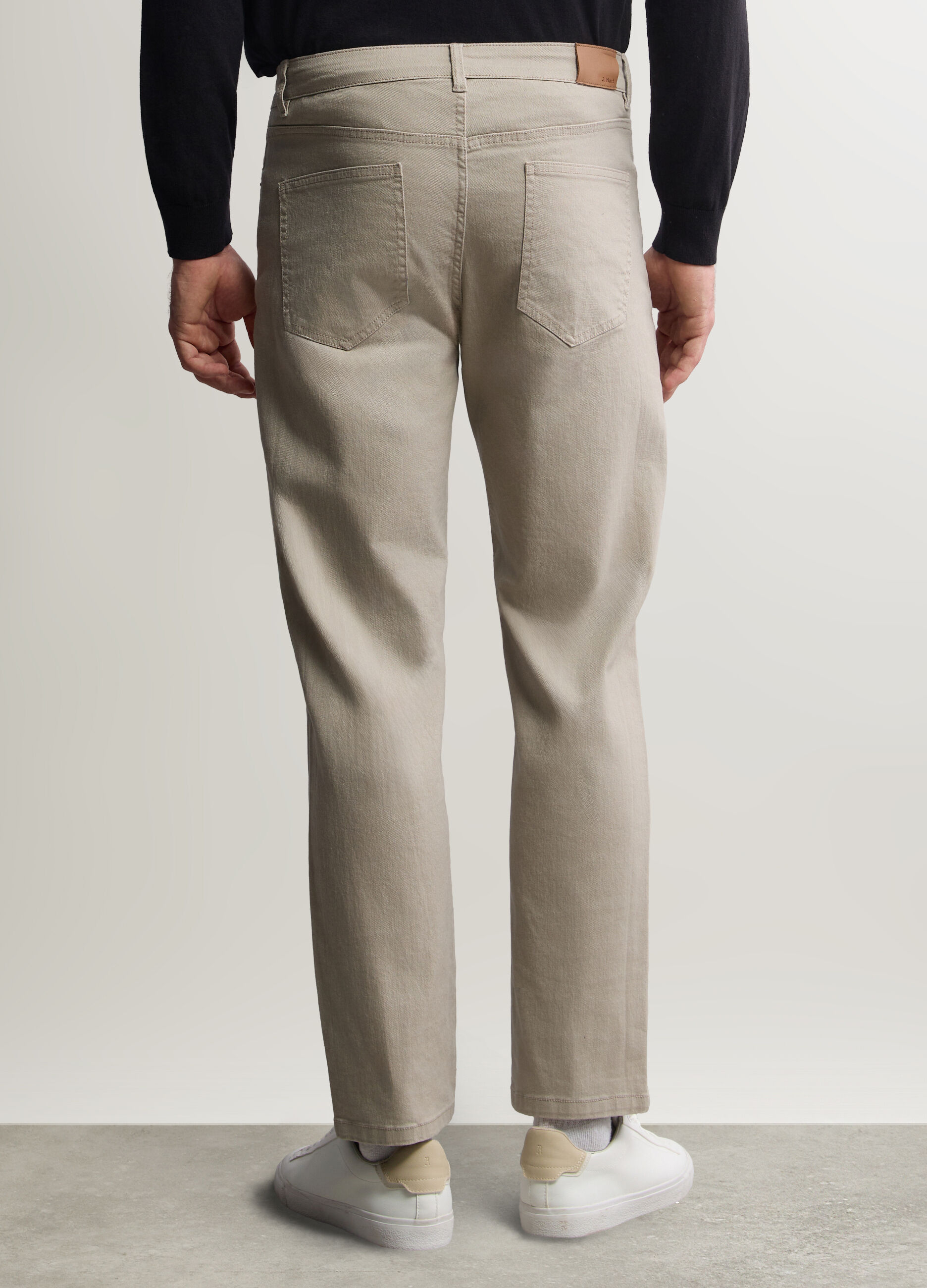Jeans regular fit in twill di cotone stretch uomo_2