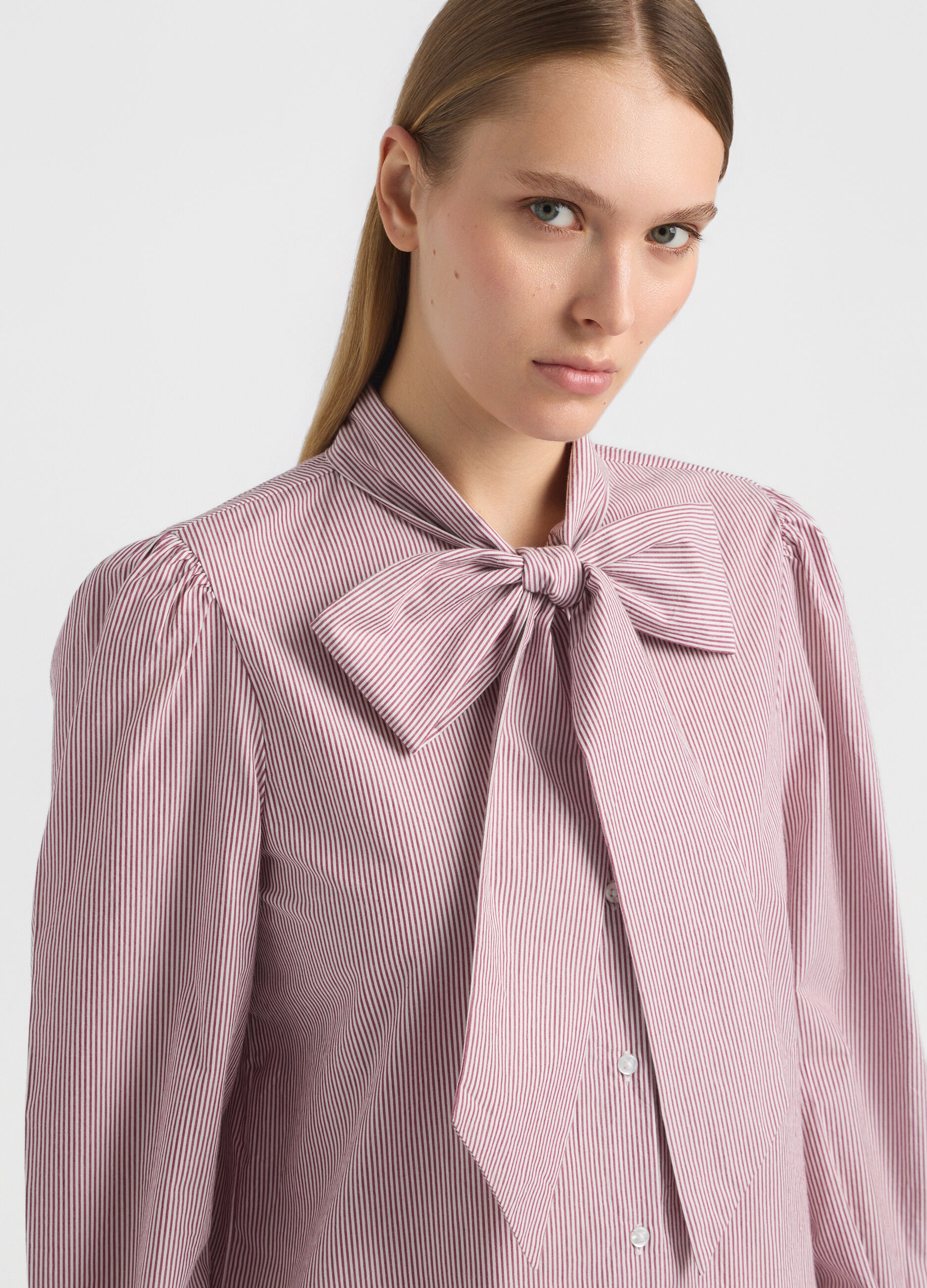 Camicia Fit Over con fiocco in puro cotone donna _3