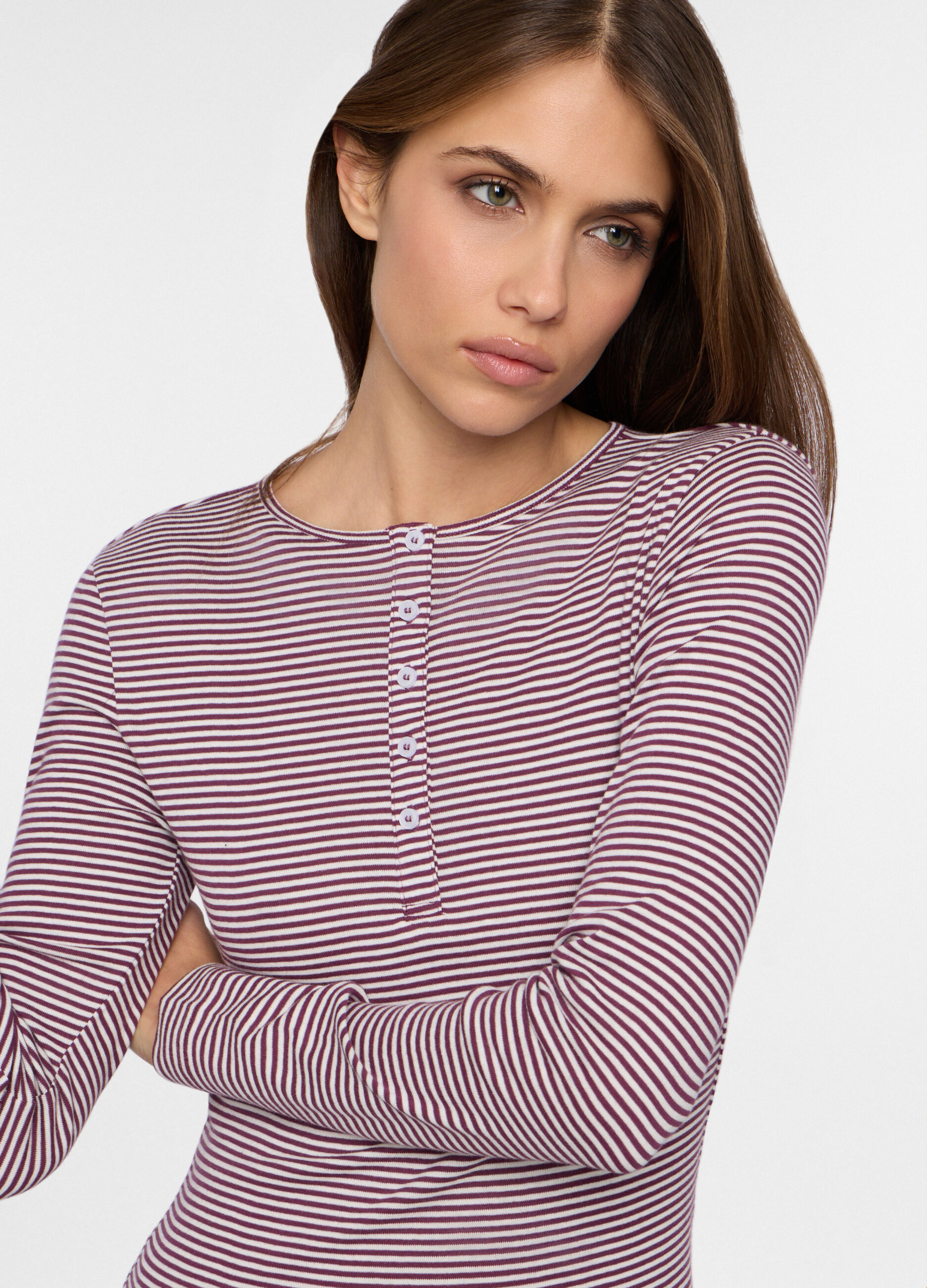 T-shirt girocollo in costina donna_2