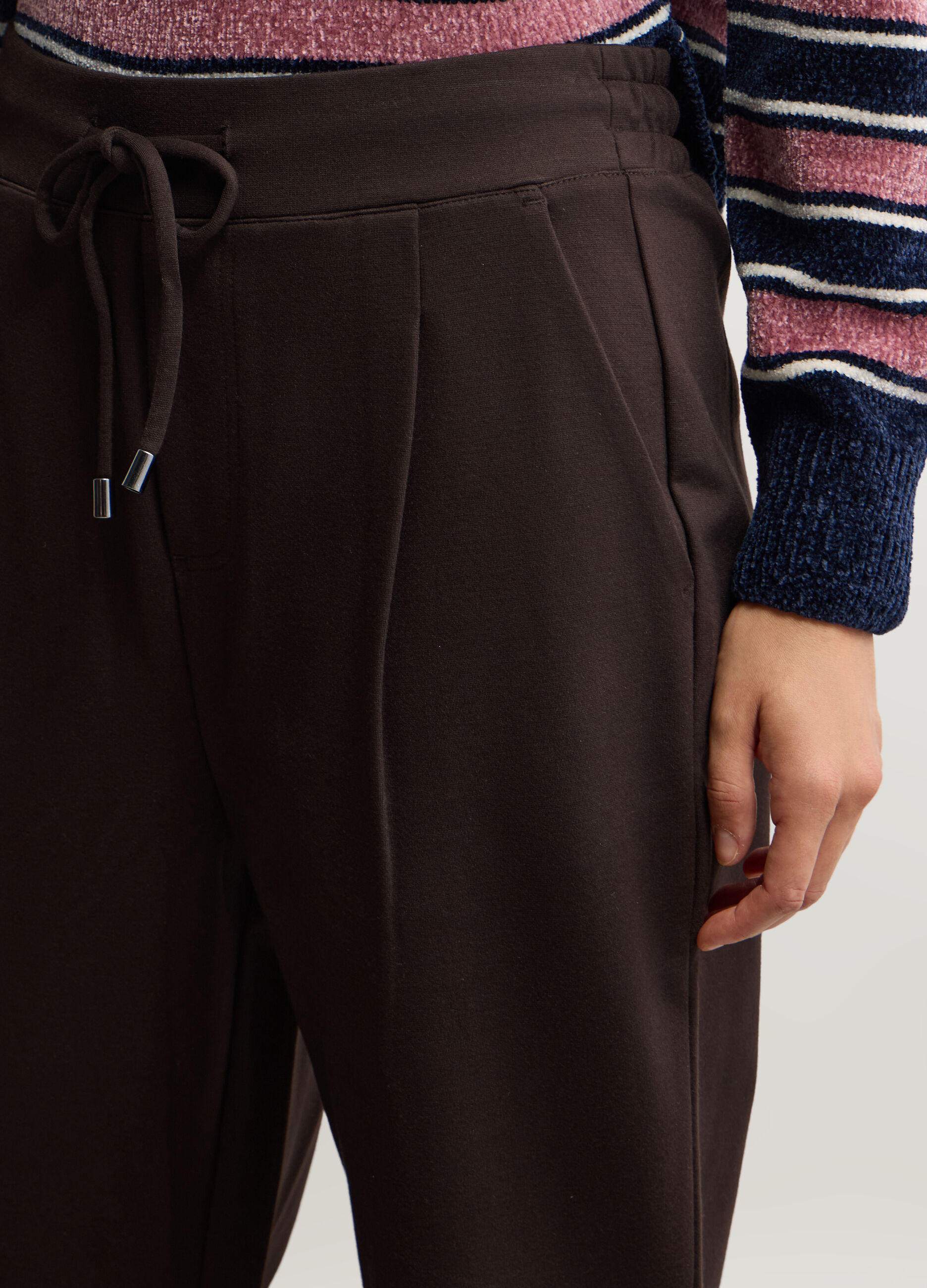 Pantaloni Fit Slim in Punto Milano di viscosa stretch donna_3