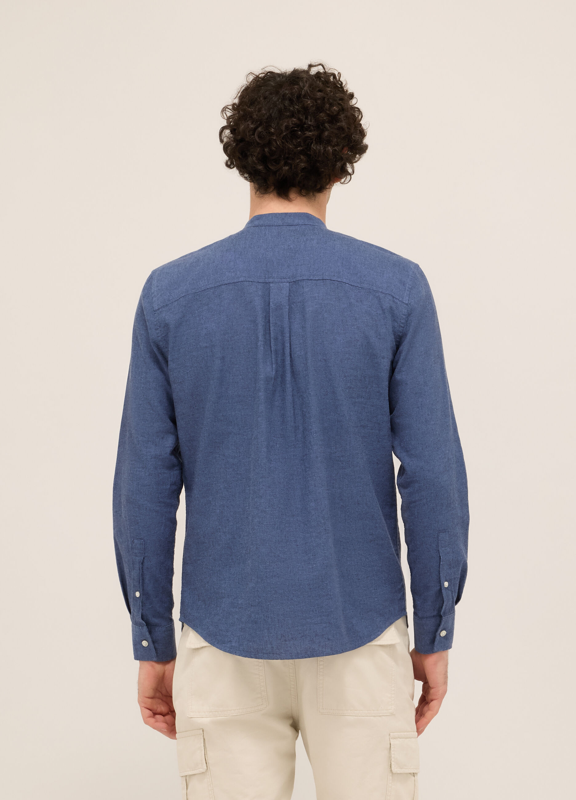Camicia colletto alla coreana in cotone e lino uomo_1