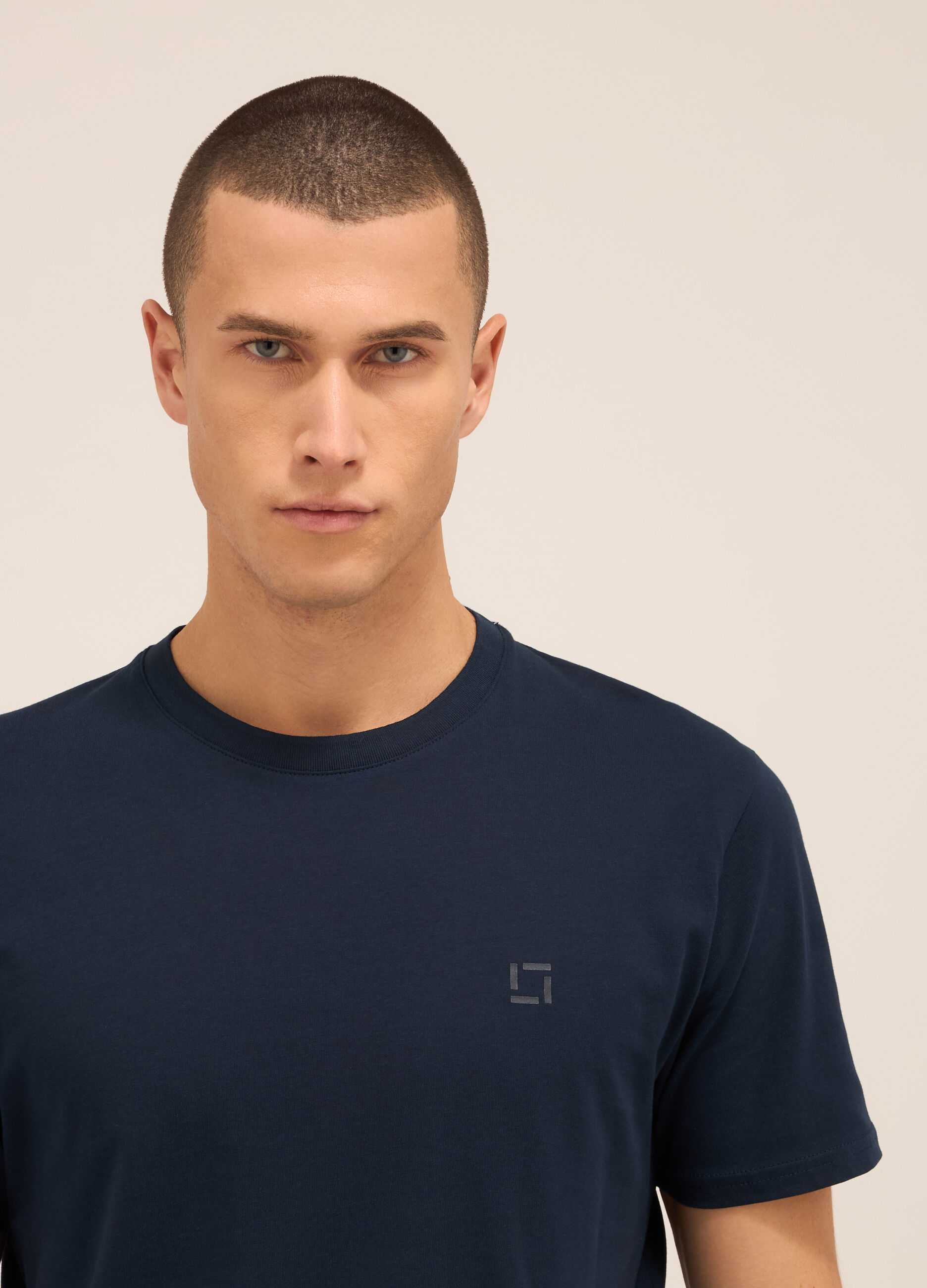 T-shirt sportiva in puro cotone uomo_2