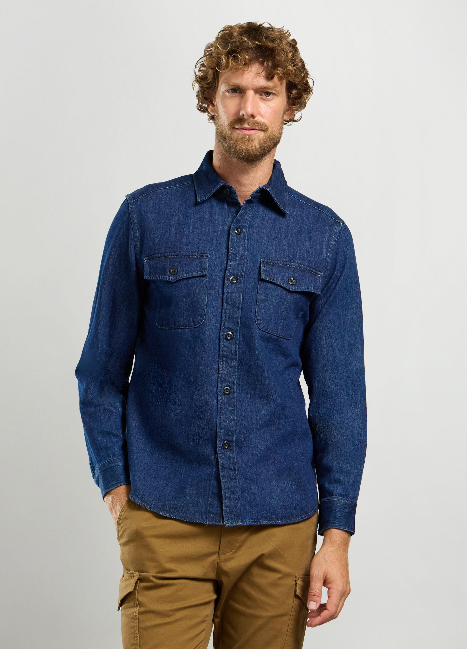 Camicia regular fit colletto classico in denim di cotone uomo_0