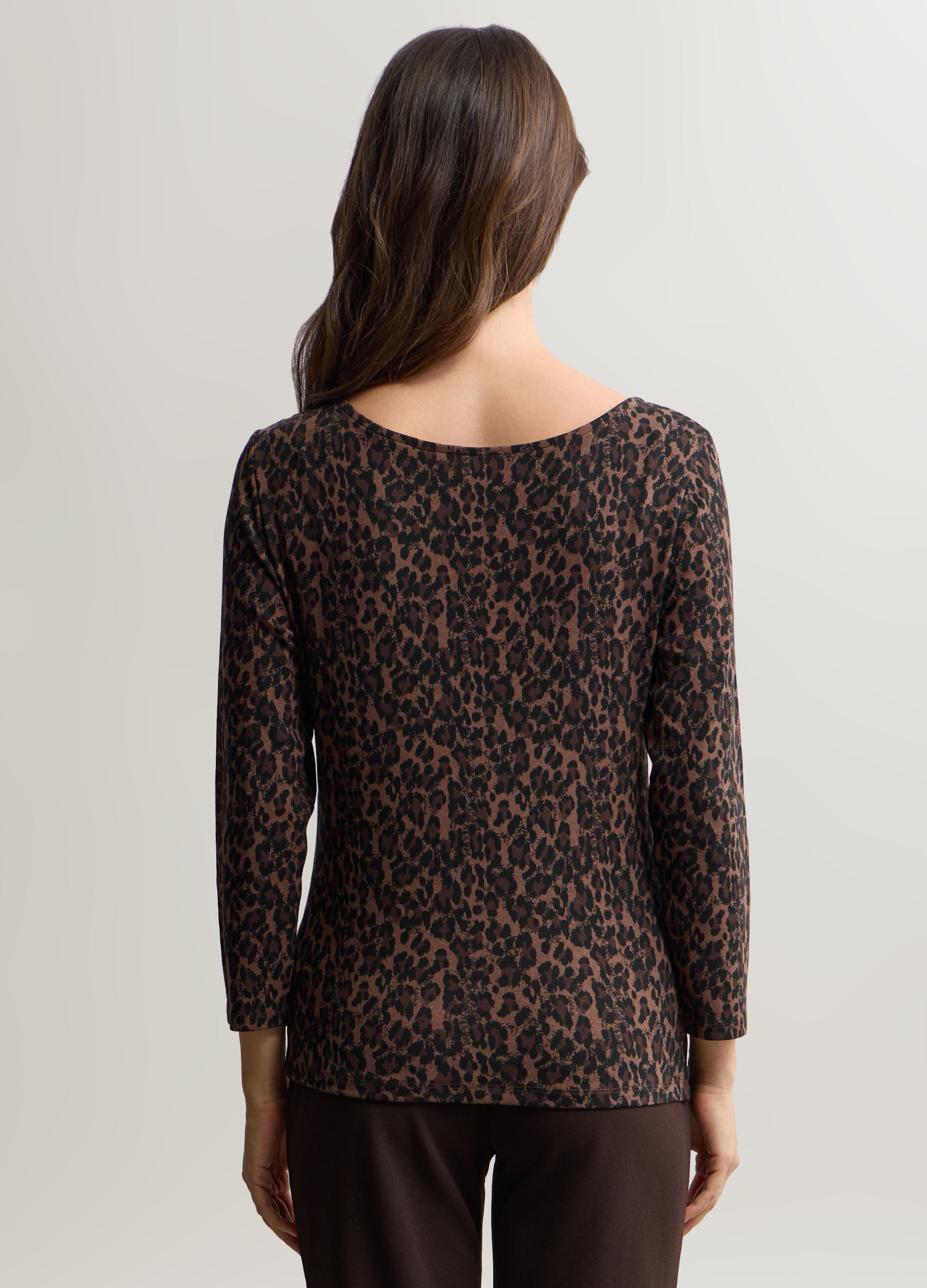 T-shirt con scollo a barchetta stretch donna_1